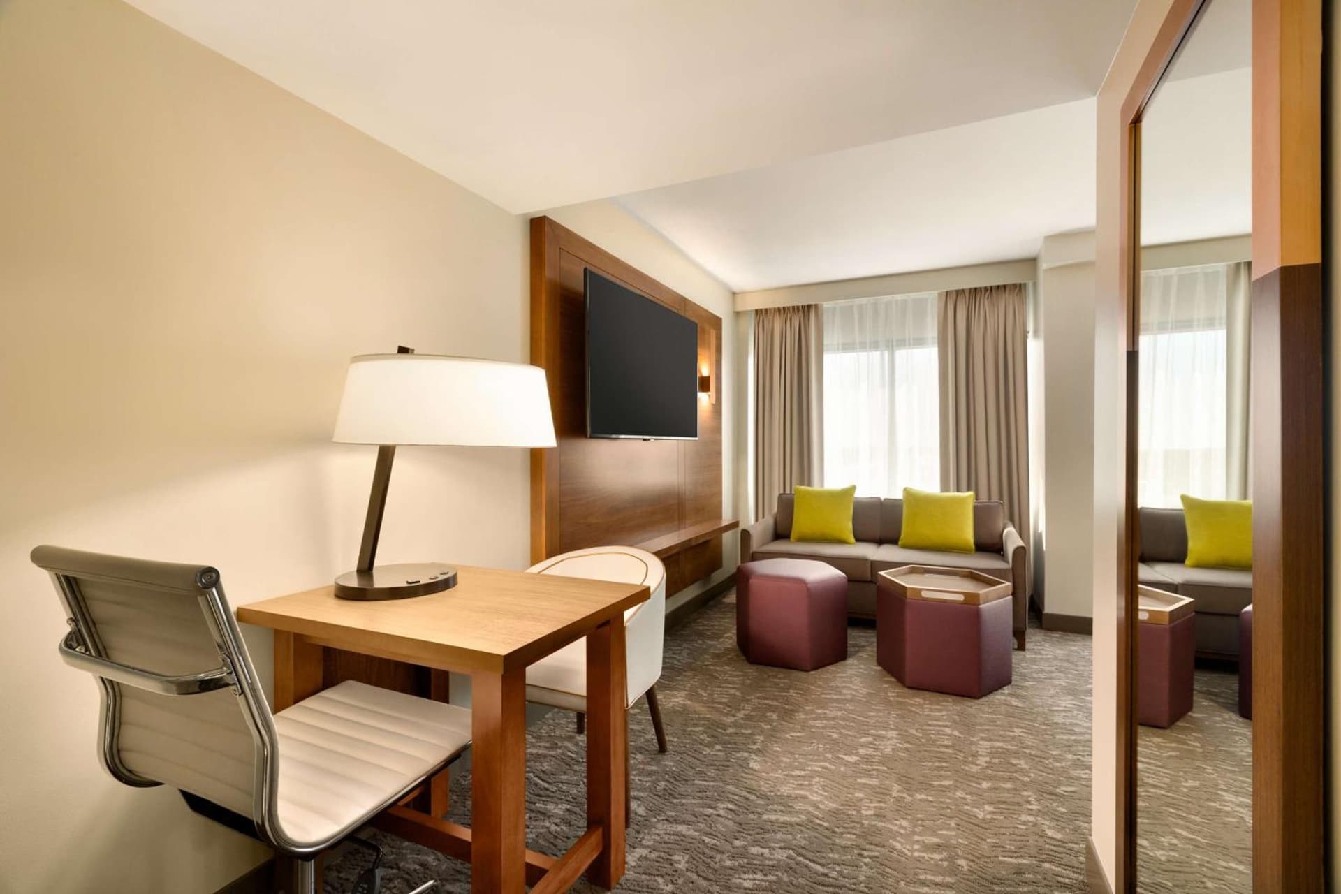 Embassy Suites by Hilton Phoenix Downtown North gallery photo in Phoenix, AZ — image 50
