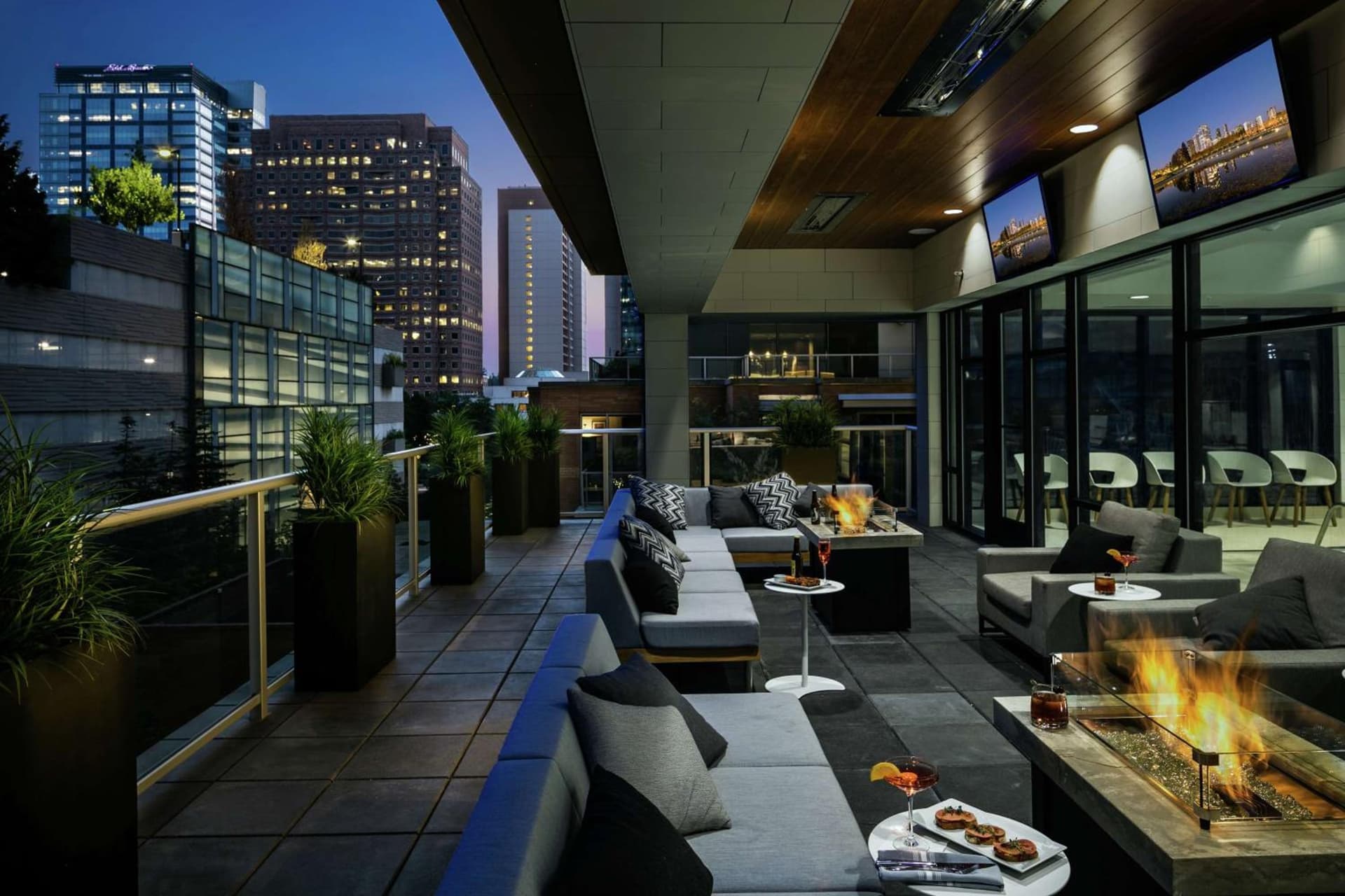 Hilton Garden Inn Seattle Bellevue Downtown, WA gallery photo in Bellevue, WA — image 36