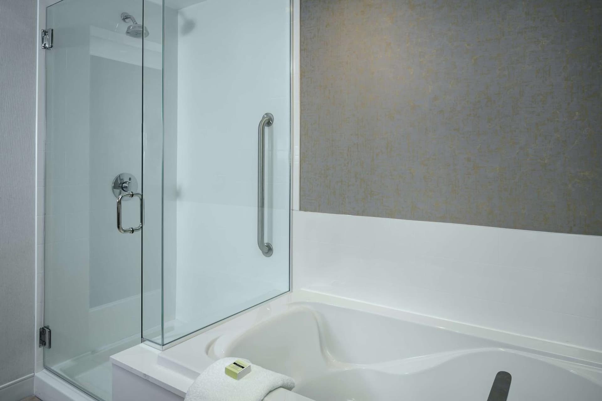 Hilton Garden Inn Seattle Bellevue Downtown, WA gallery photo in Bellevue, WA — image 51