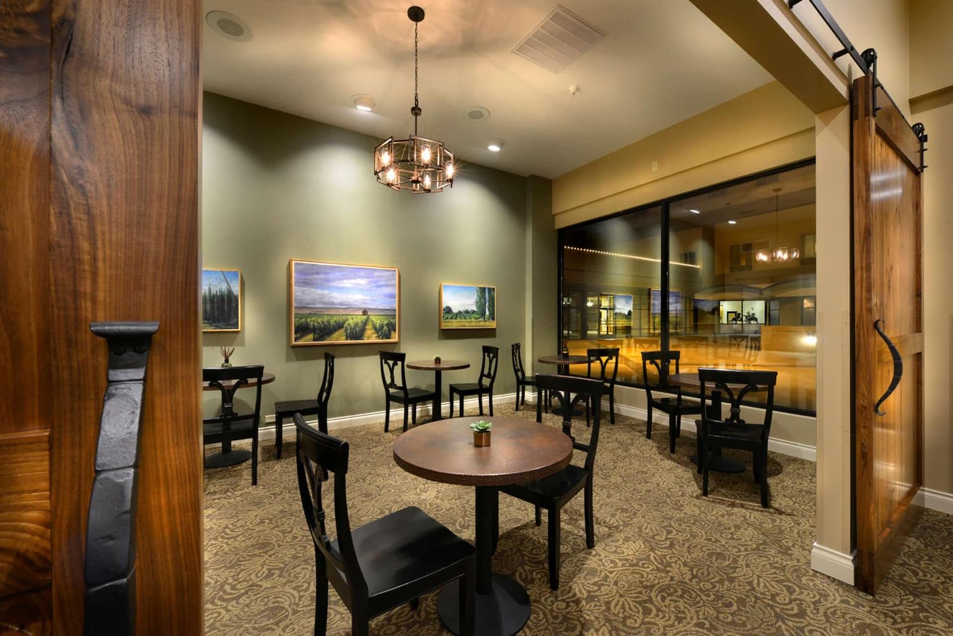 Hotel Maison Yakima Tapestry Collection by Hilton gallery photo in Yakima, WA — image 7