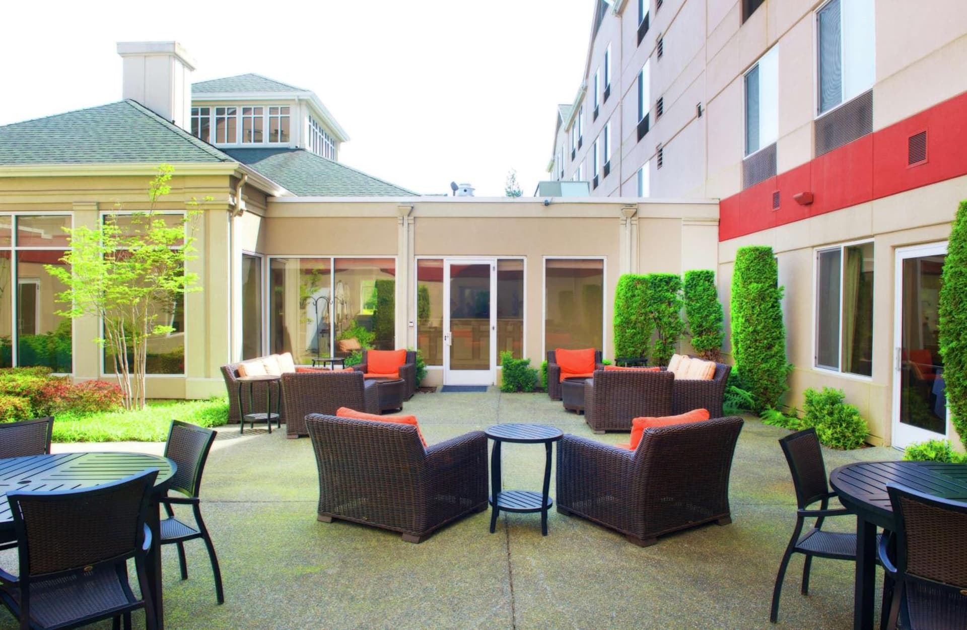 Hilton Garden Inn Seattle/Renton interior in Renton, WA — gallery photo 2