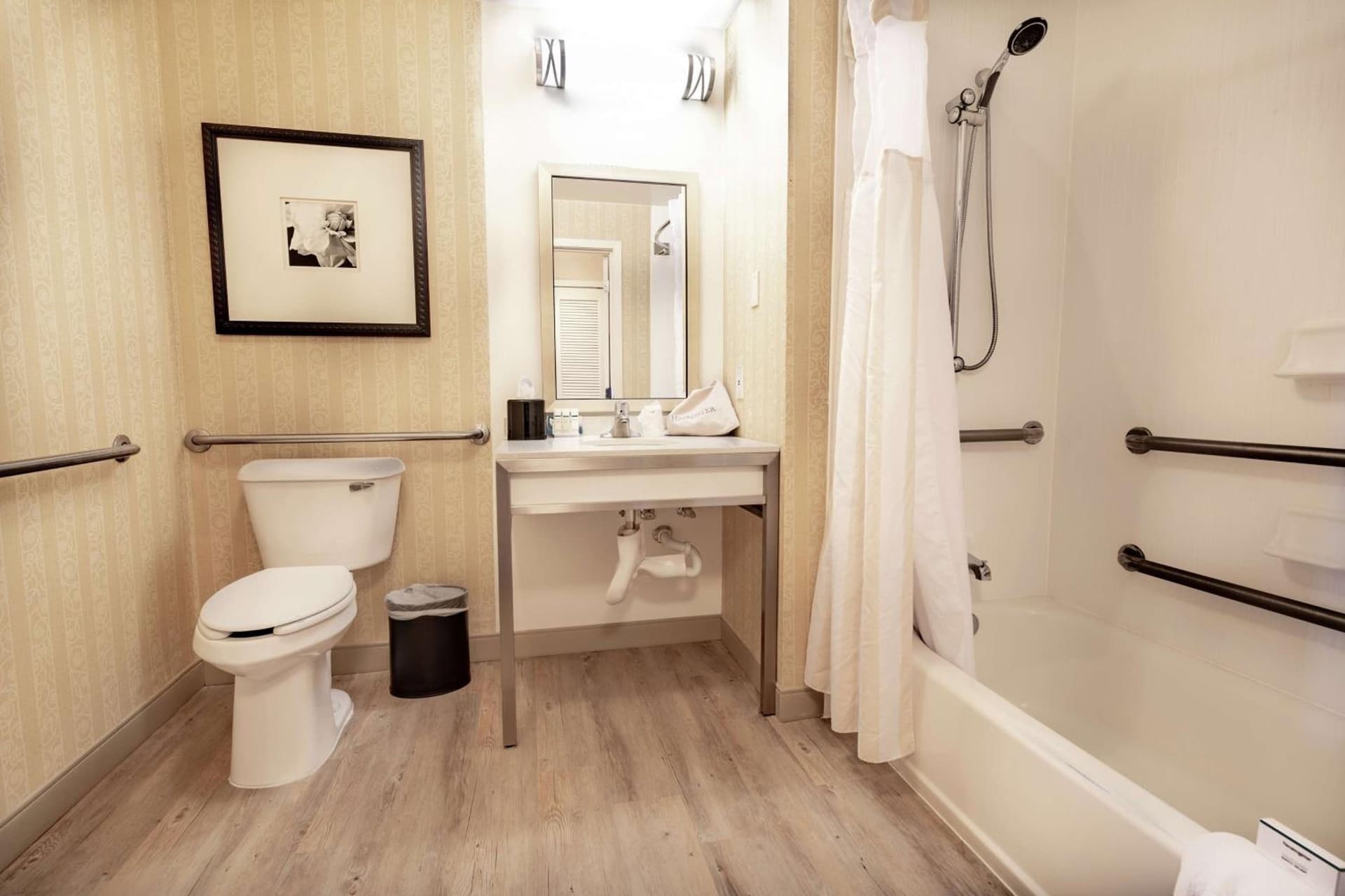 Hilton Garden Inn Seattle/Renton property views in Renton, WA — gallery photo 3