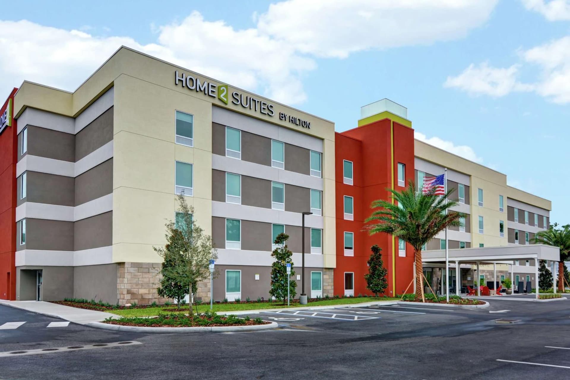 Home2 Suites By Hilton Daytona Beach Speedway interior in Daytona Beach, FL — gallery photo 2
