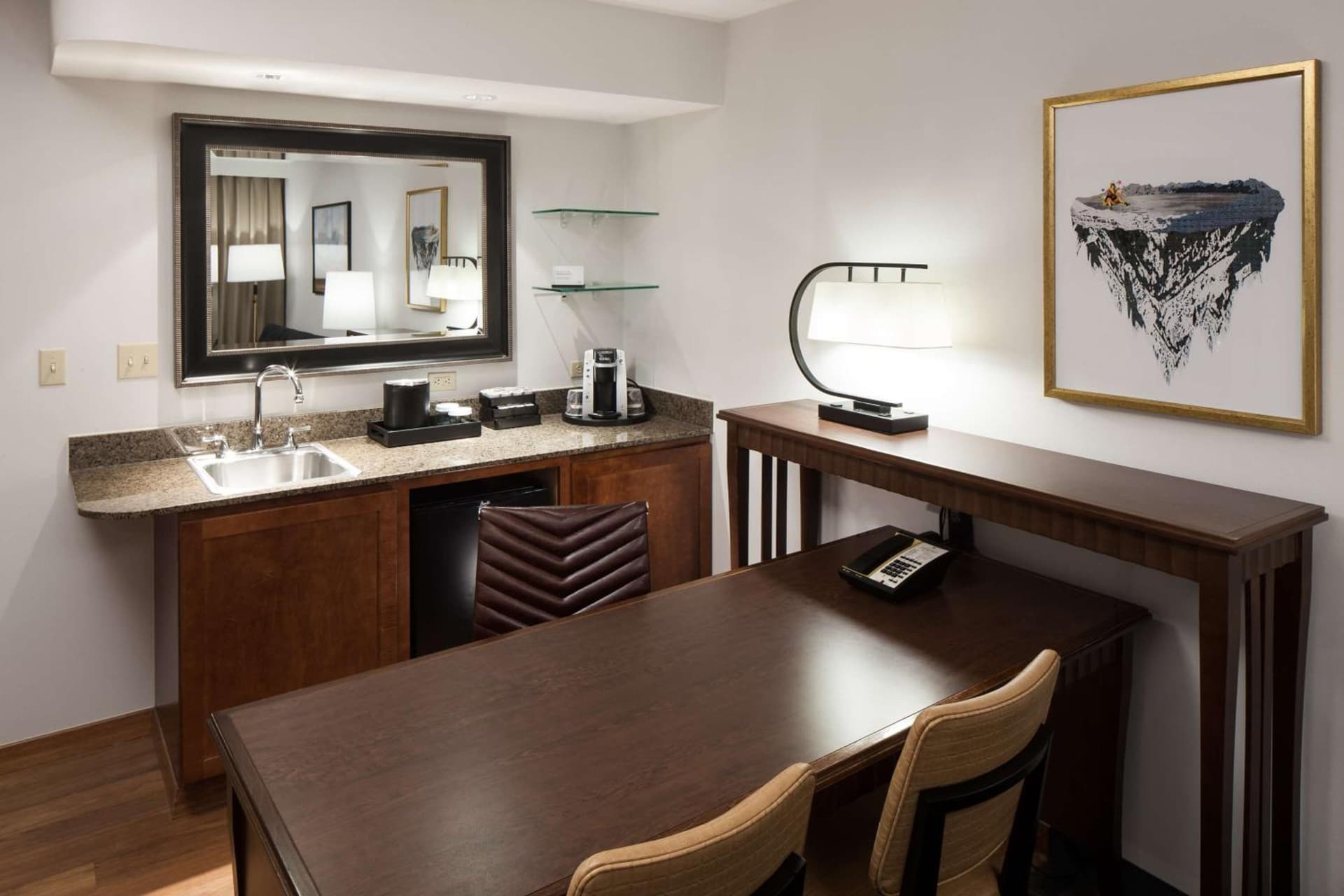 Embassy Suites by Hilton Anchorage gallery photo in Anchorage, AK — image 31