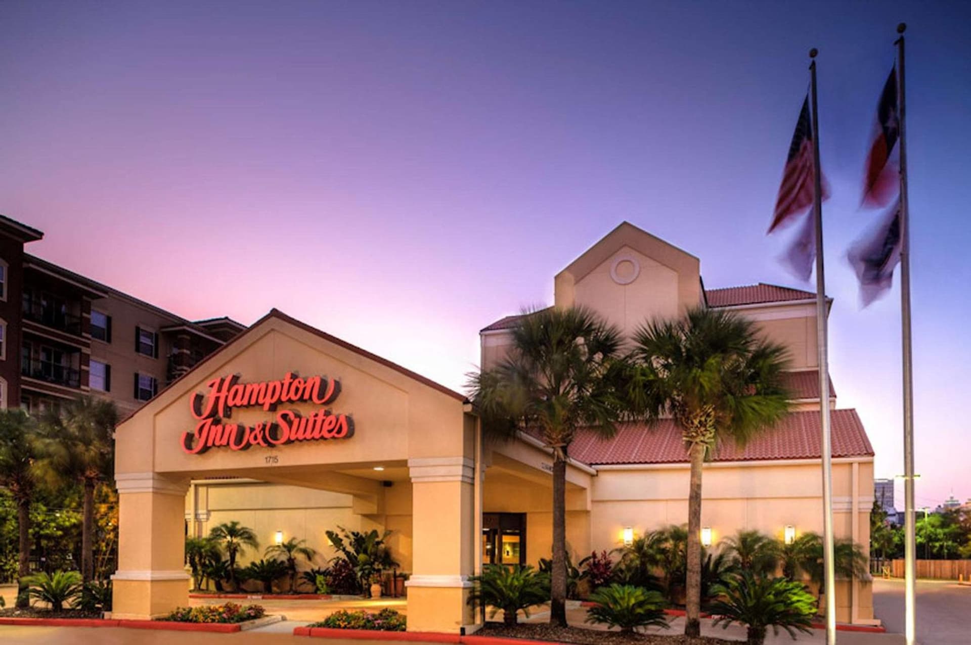 Hampton Inn & Suites Houston-Medical Center-NRG Park featured exterior or lobby in Houston, TX — similar hotel