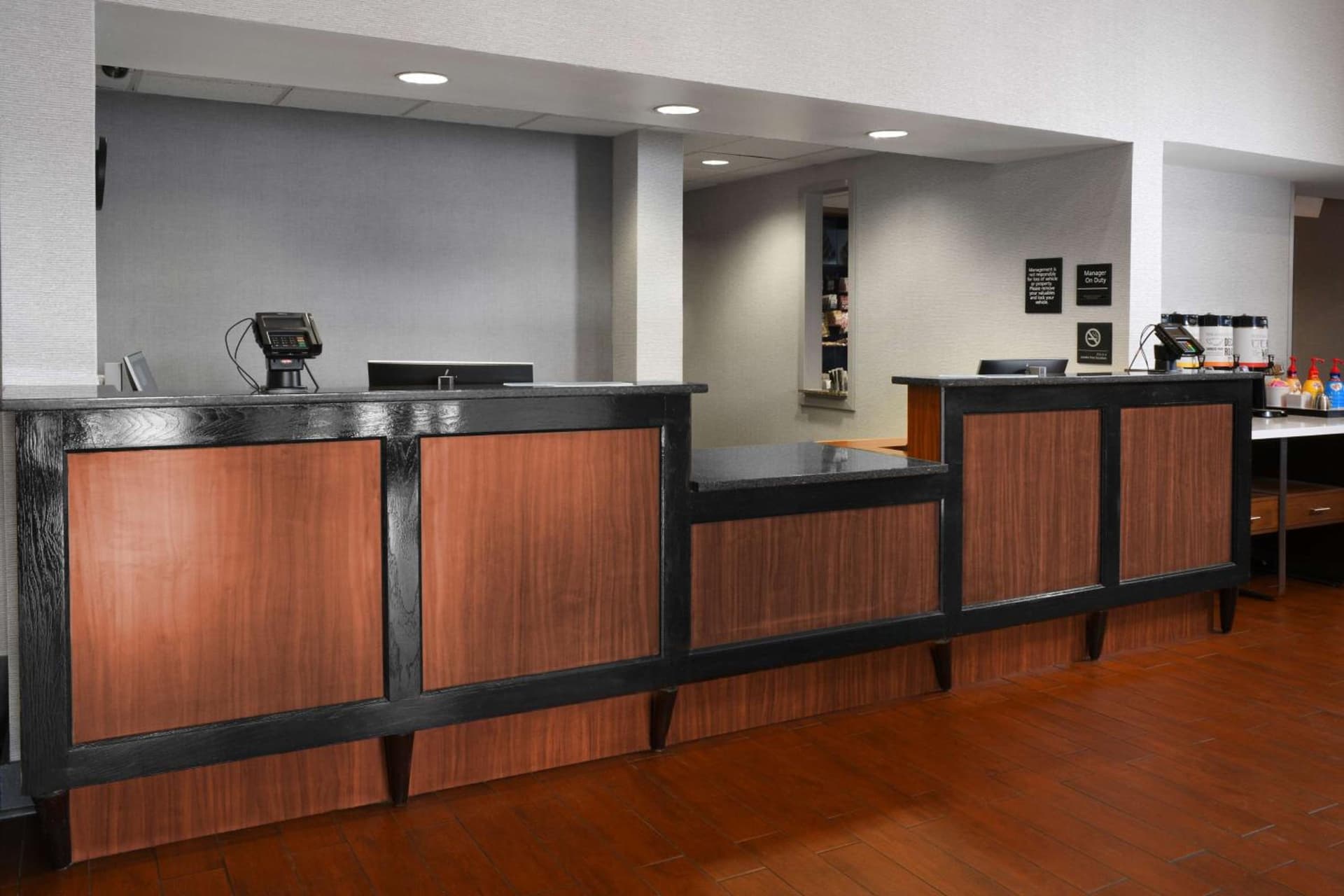 Hampton Inn & Suites Houston-Medical Center-NRG Park property views in Houston, TX — gallery photo 3