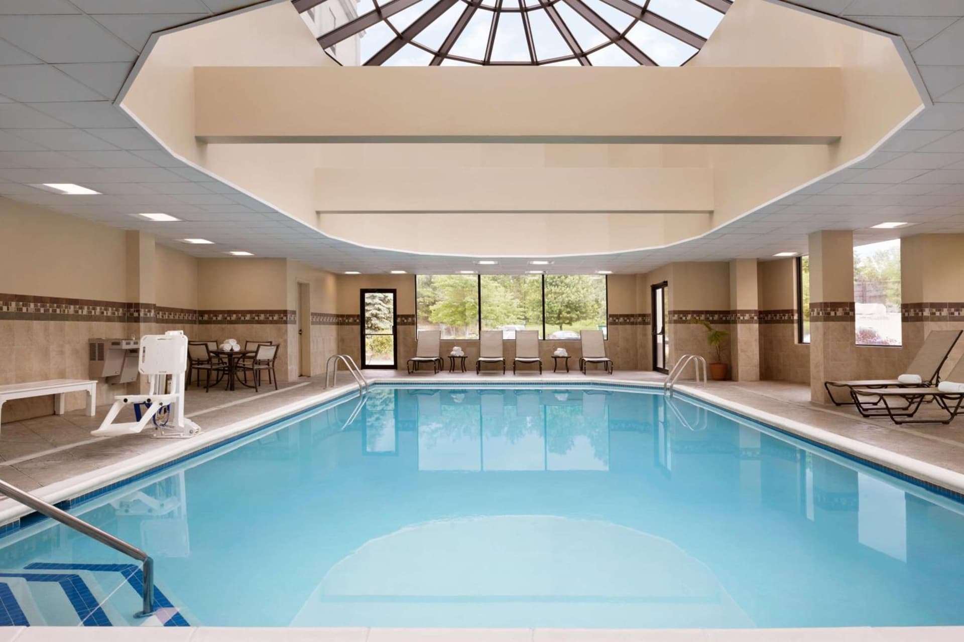 Hampton Inn Long Island-Brookhaven gallery photo in Farmingville, NY — image 20