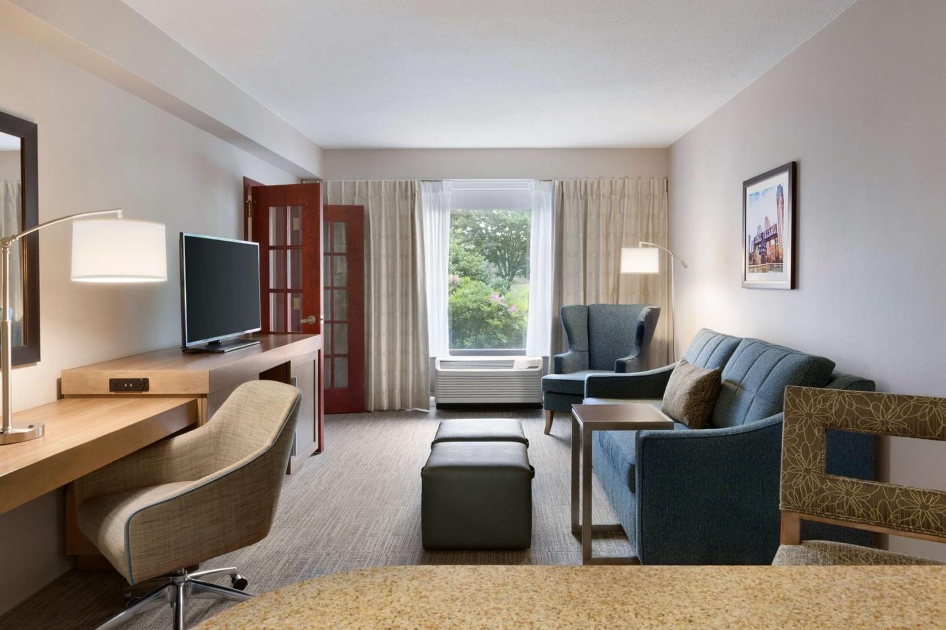 Hampton Inn Long Island-Brookhaven gallery photo in Farmingville, NY — image 14