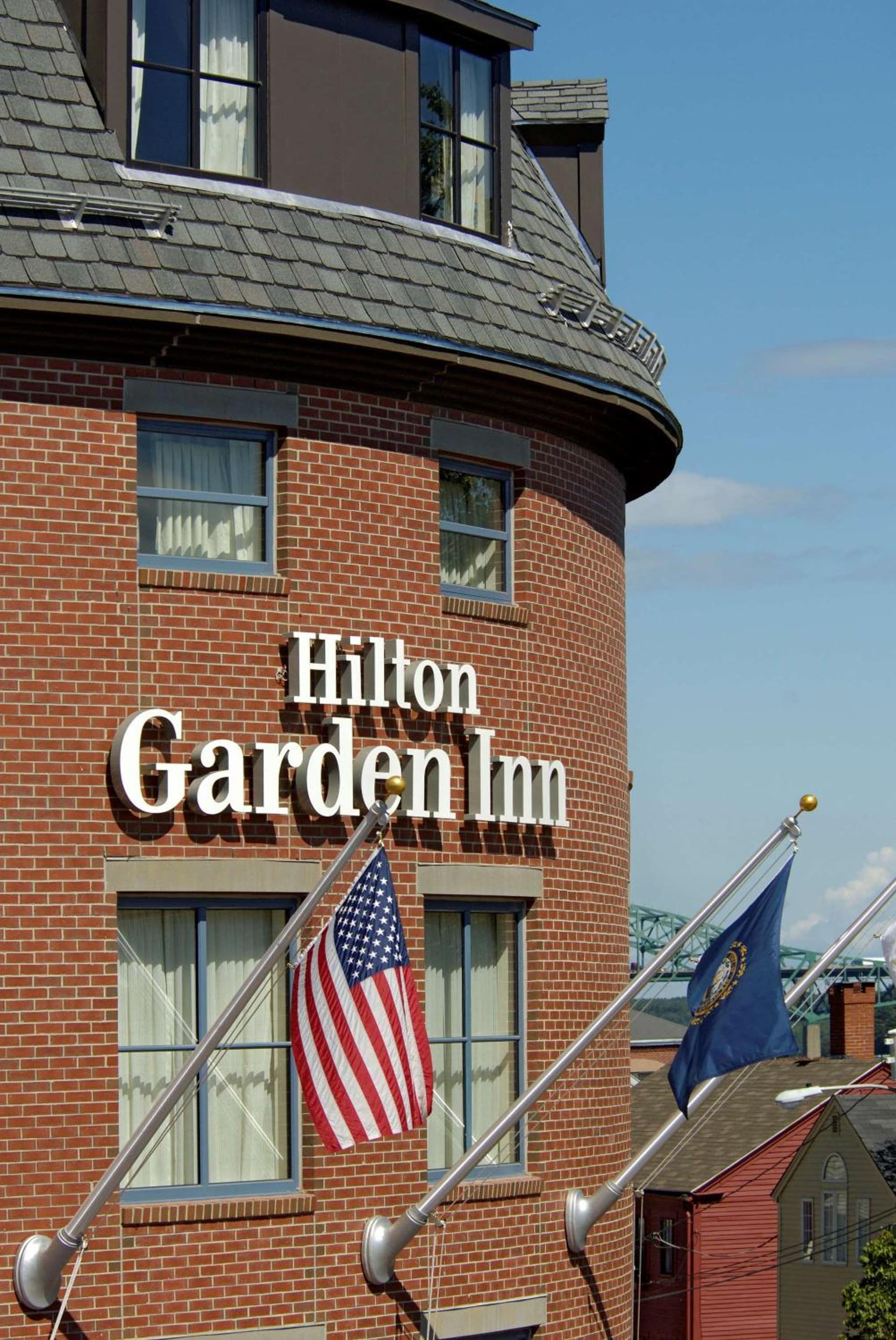 Hilton Garden Inn Portsmouth Downtown interior in Portsmouth, NH — gallery photo 2