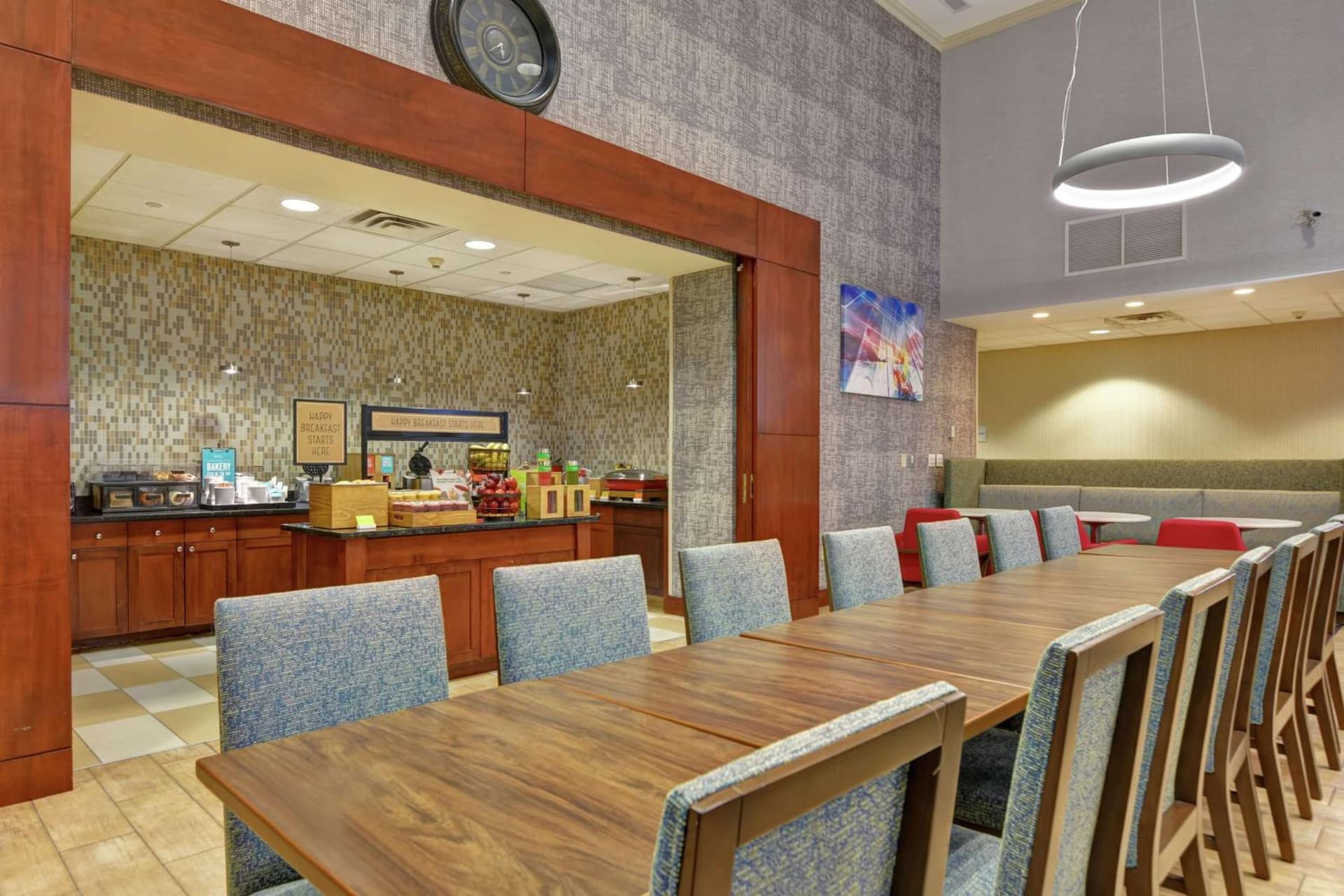 Hampton Inn & Suites Newark-Harrison-Riverwalk gallery photo in Newark, NJ — image 12