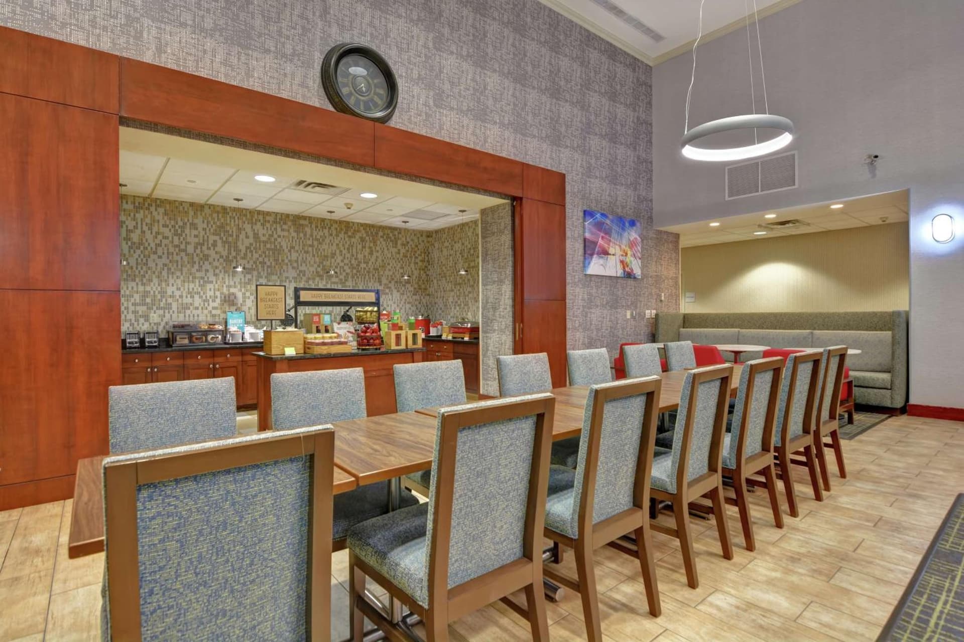 Hampton Inn & Suites Newark-Harrison-Riverwalk gallery photo in Newark, NJ — image 11