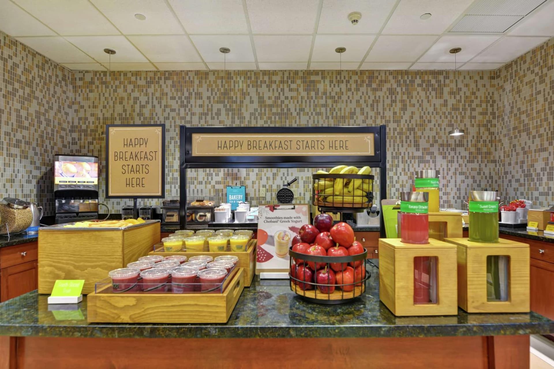 Hampton Inn & Suites Newark-Harrison-Riverwalk gallery photo in Newark, NJ — image 16
