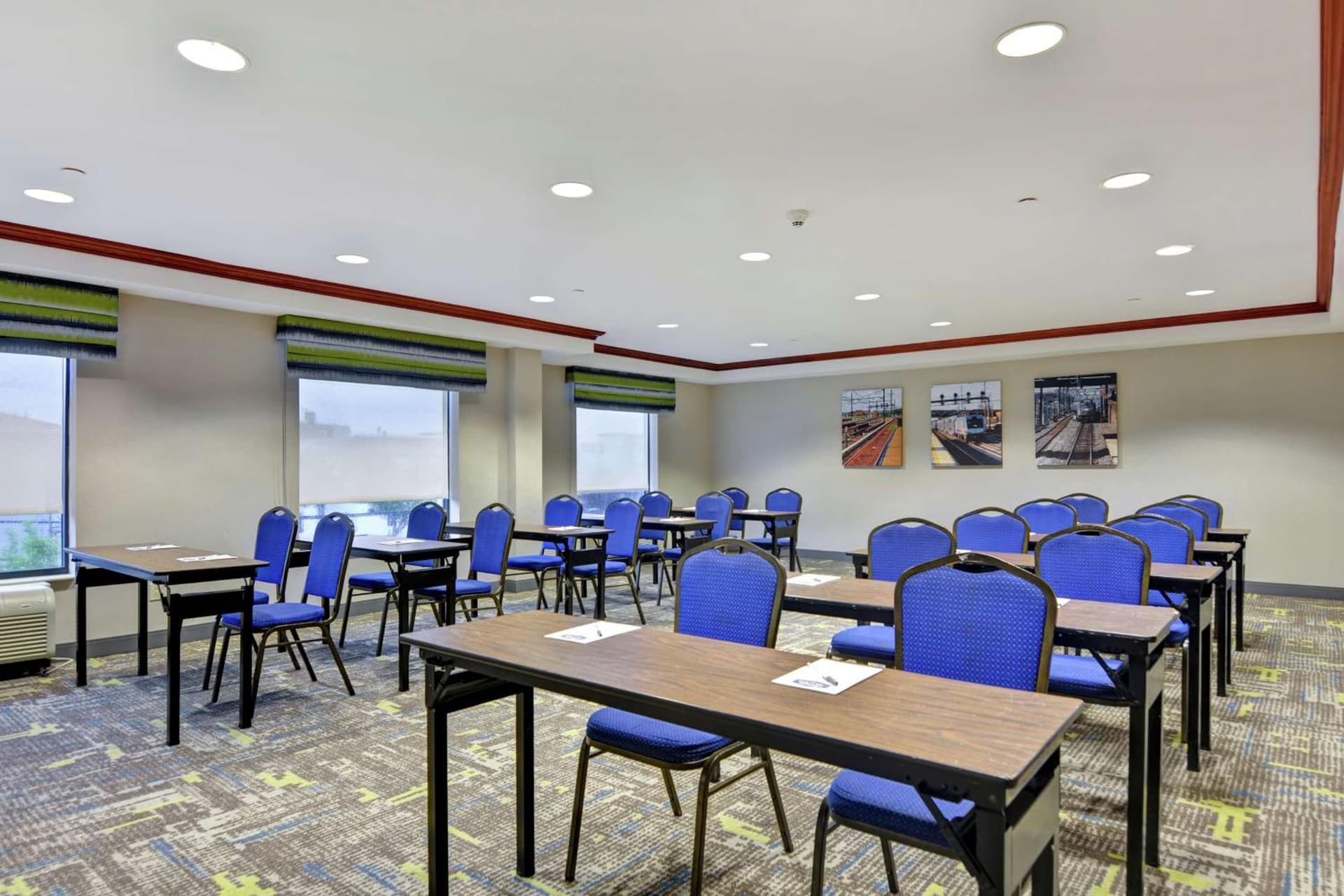 Hampton Inn & Suites Newark-Harrison-Riverwalk gallery photo in Newark, NJ — image 22
