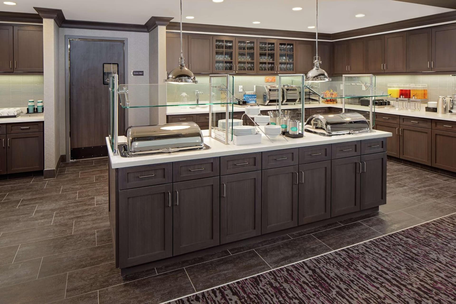 Homewood Suites By Hilton Ronkonkoma gallery photo in Ronkonkoma, NY — image 9