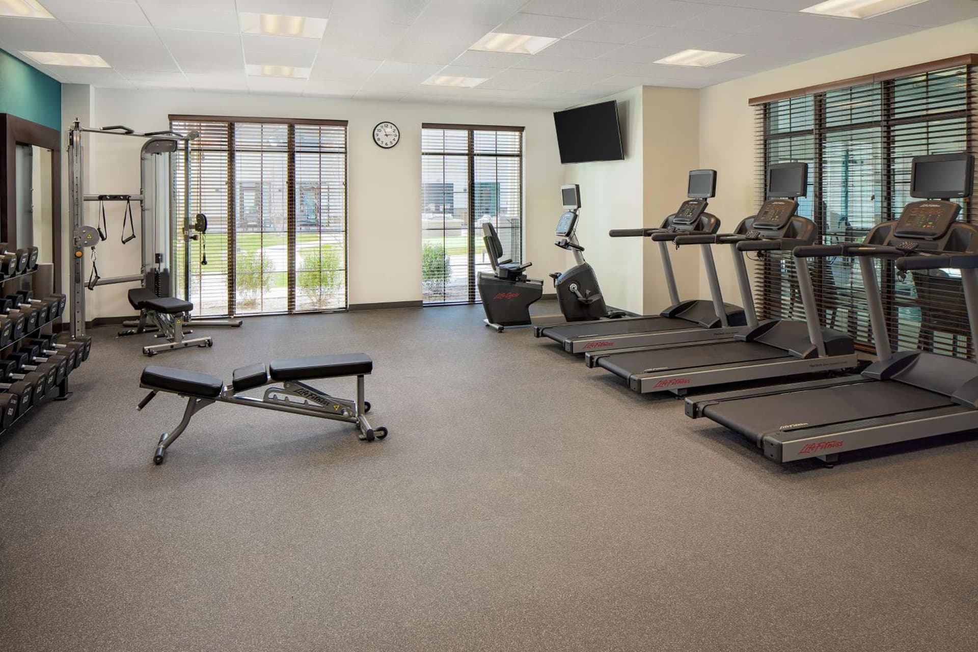 Homewood Suites By Hilton Ronkonkoma gallery photo in Ronkonkoma, NY — image 6