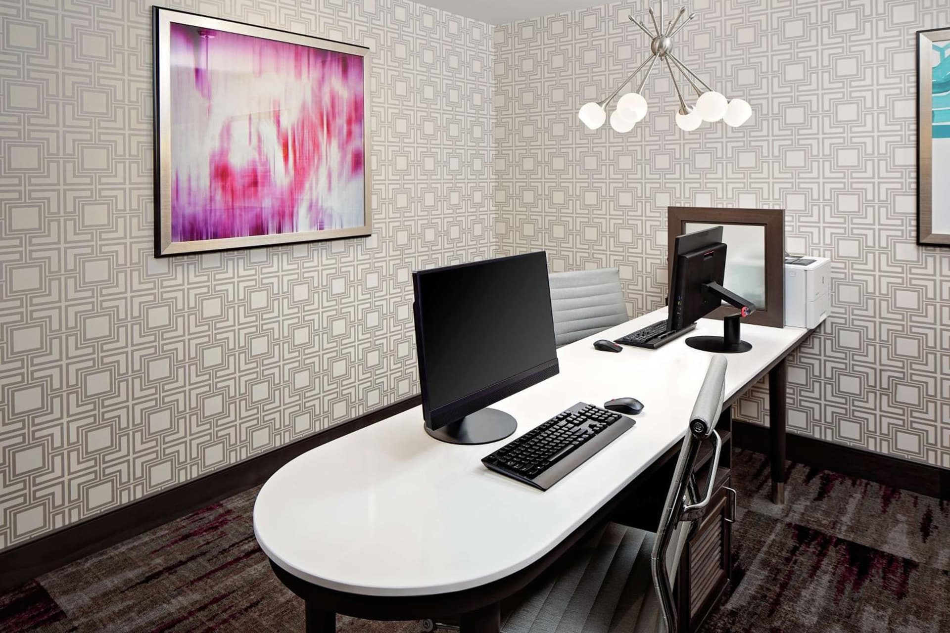 Homewood Suites By Hilton Ronkonkoma gallery photo in Ronkonkoma, NY — image 11