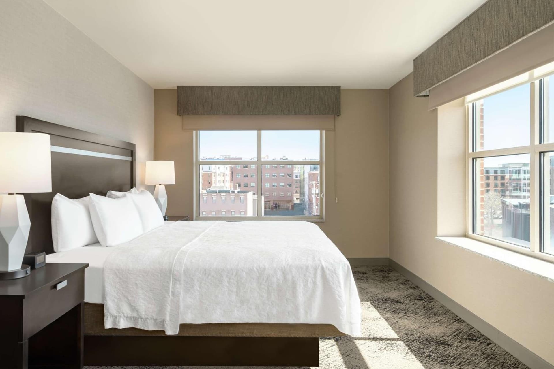 Hampton Inn Portland Downtown Waterfront gallery photo in Portland, ME — image 19