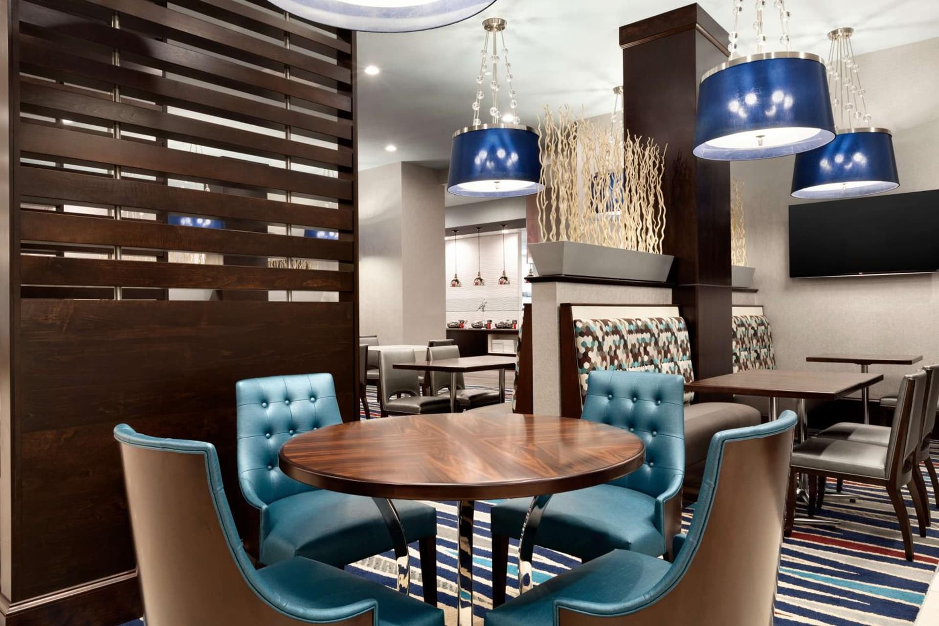Embassy Suites by Hilton Atlanta NE Gwinnett Sugarloaf gallery photo in Duluth, GA — image 24