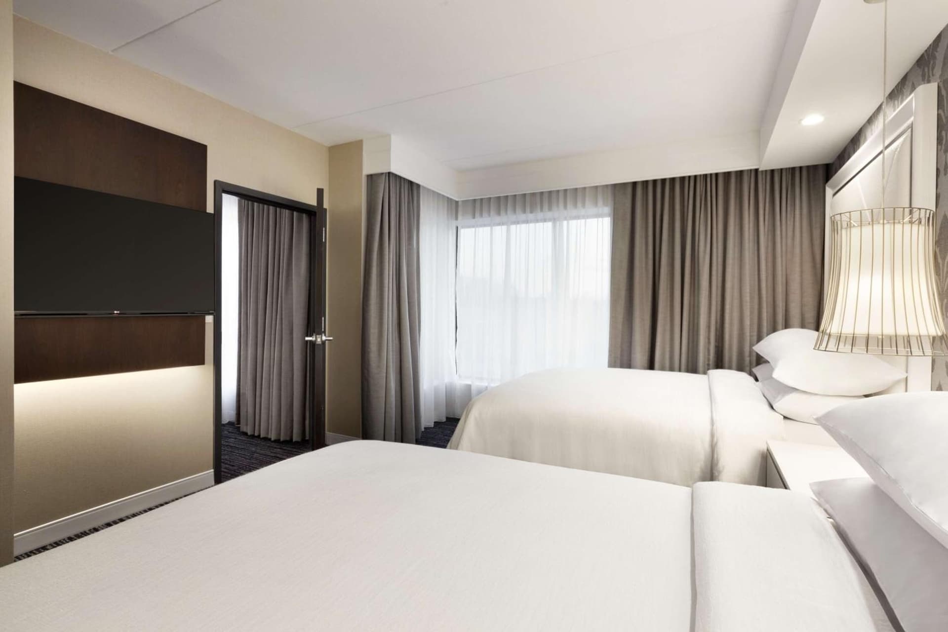Embassy Suites by Hilton Atlanta NE Gwinnett Sugarloaf gallery photo in Duluth, GA — image 27
