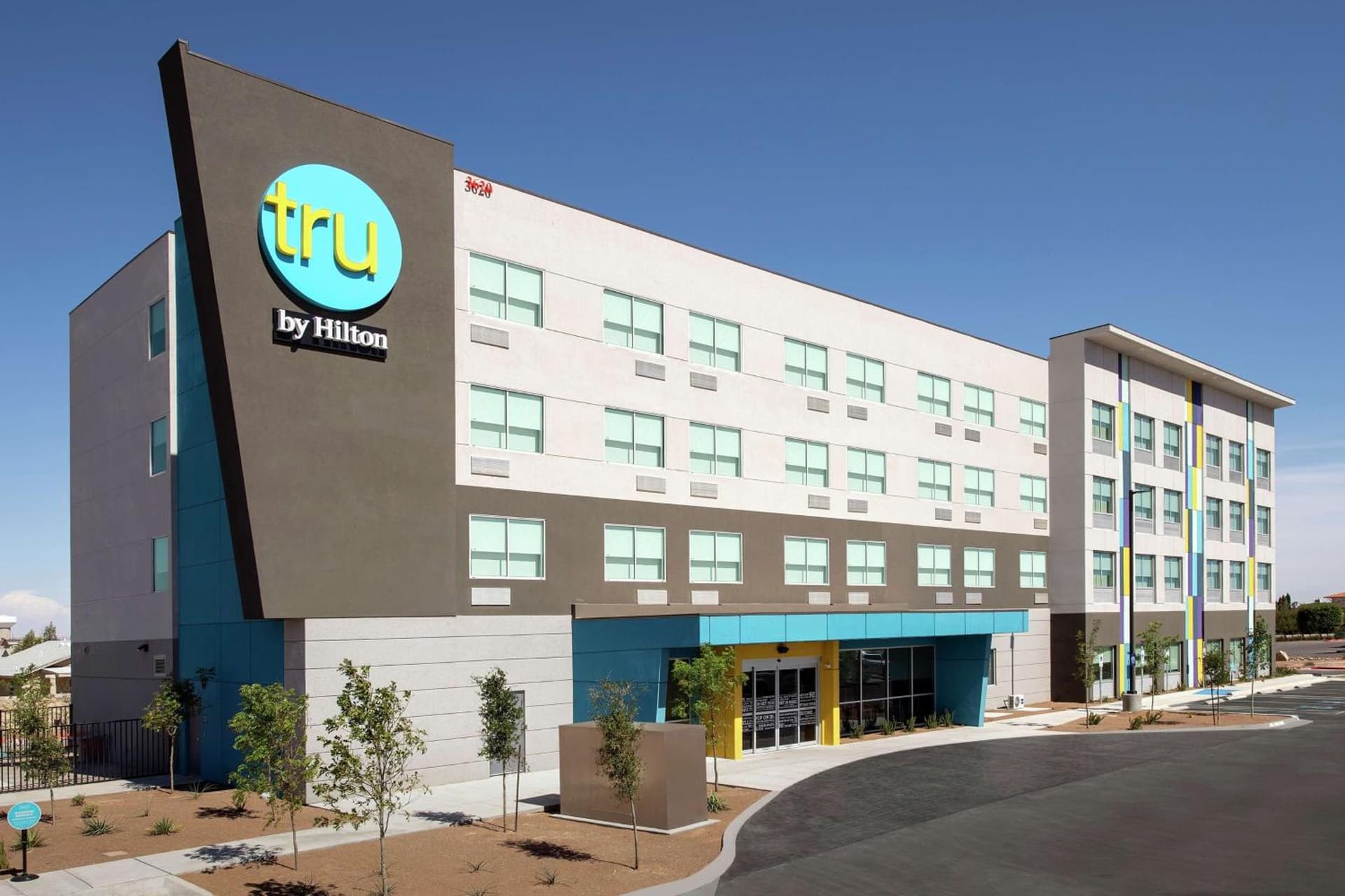 Tru By Hilton El Paso East Loop 375 interior in Homestead Meadows South, TX — gallery photo 2