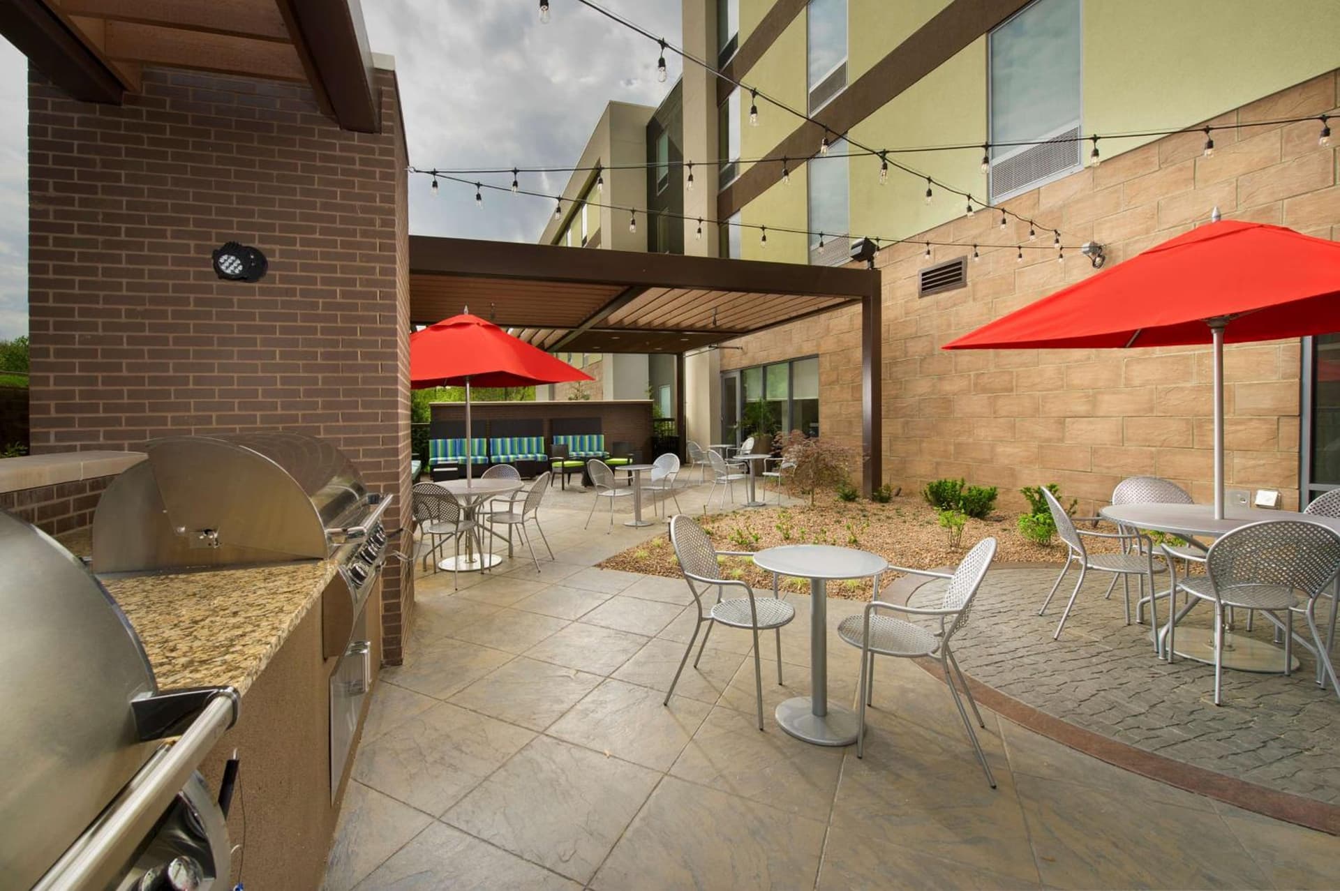 Hampton Inn Louisville East Hurstbourne interior in Louisville, KY — gallery photo 2