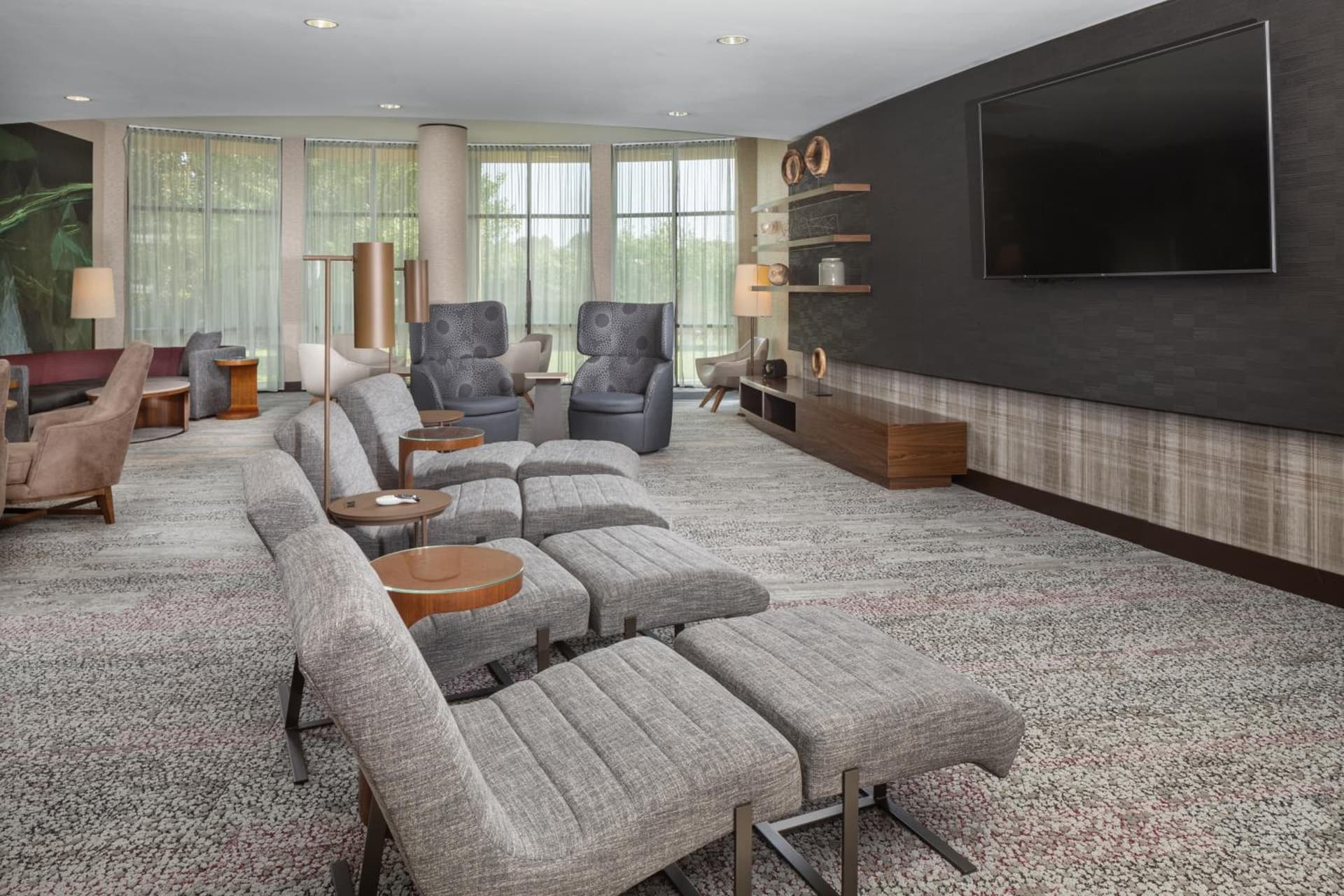 Courtyard by Marriott Anniston Oxford interior in Oxford, AL — gallery photo 2