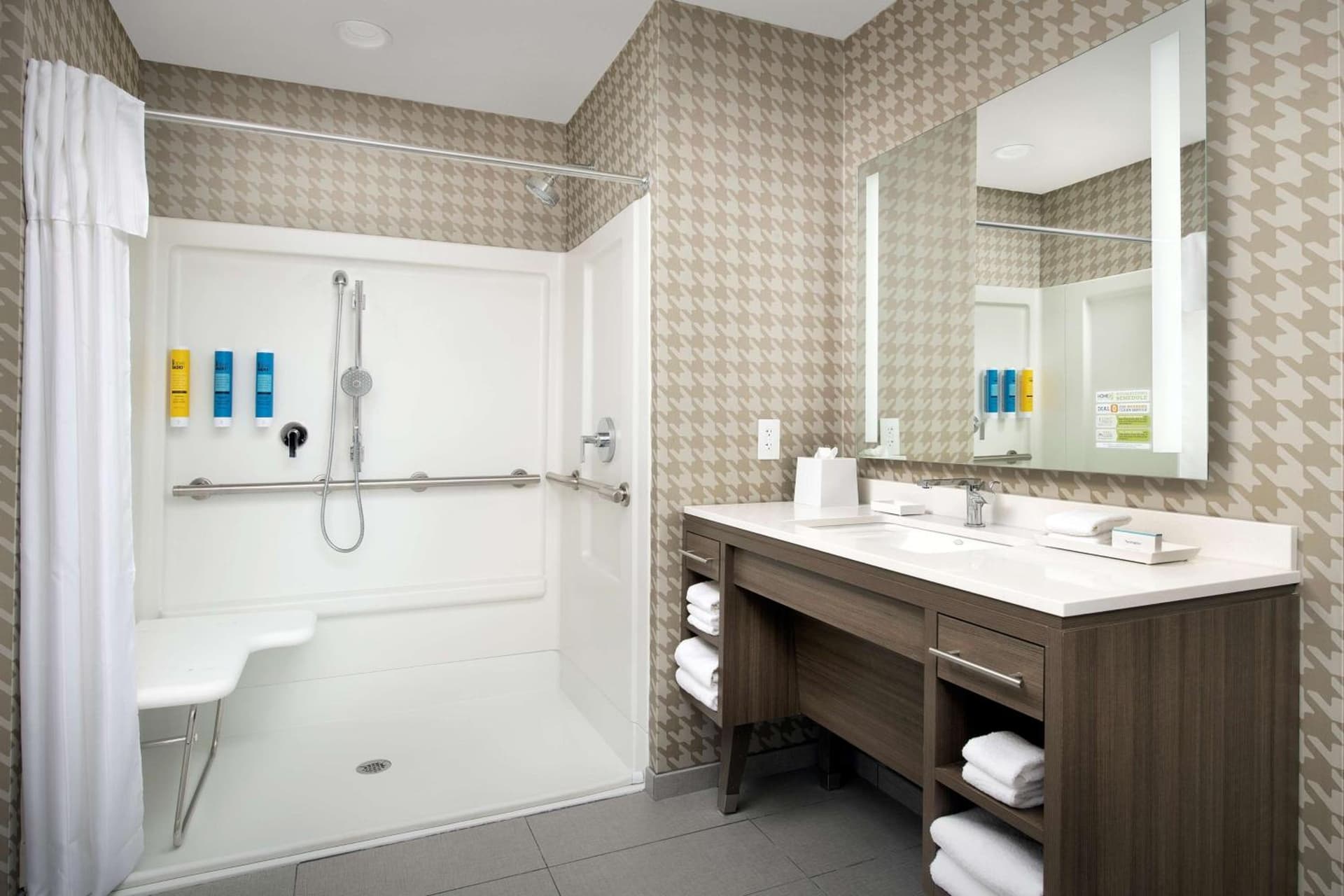 Home2 Suites By Hilton Columbia Southeast Fort Jackson gallery photo in Columbia, SC — image 5