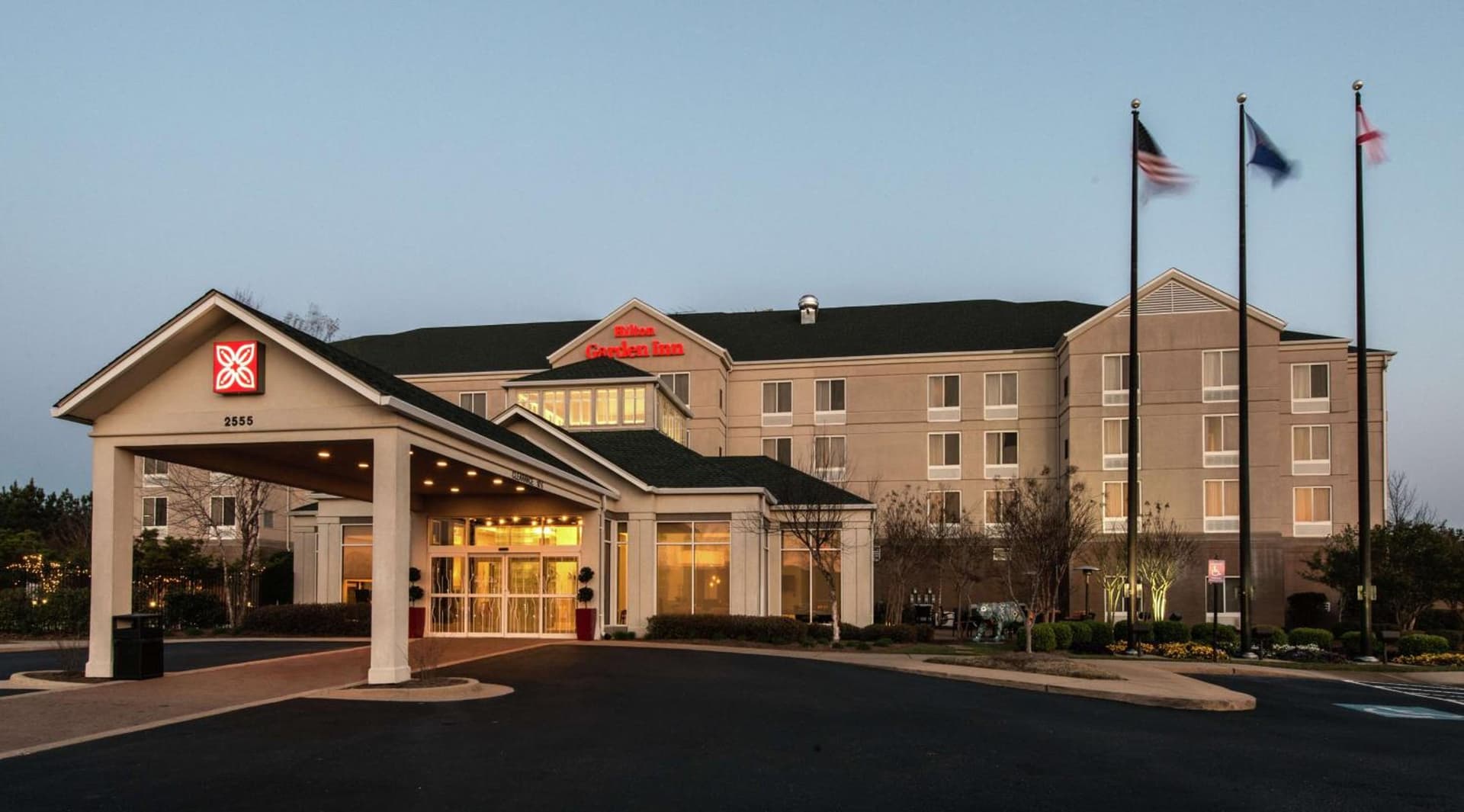 Hilton Garden Inn Auburn/Opelika featured exterior or lobby in Auburn, AL — similar hotel