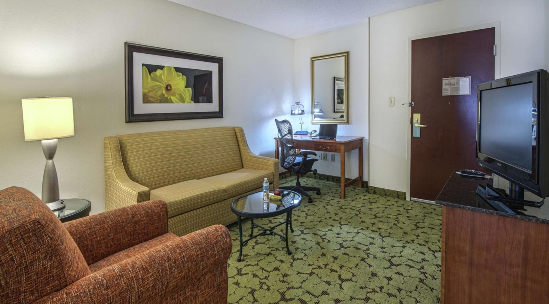 Hilton Garden Inn Auburn/Opelika interior in Auburn, AL — gallery photo 2