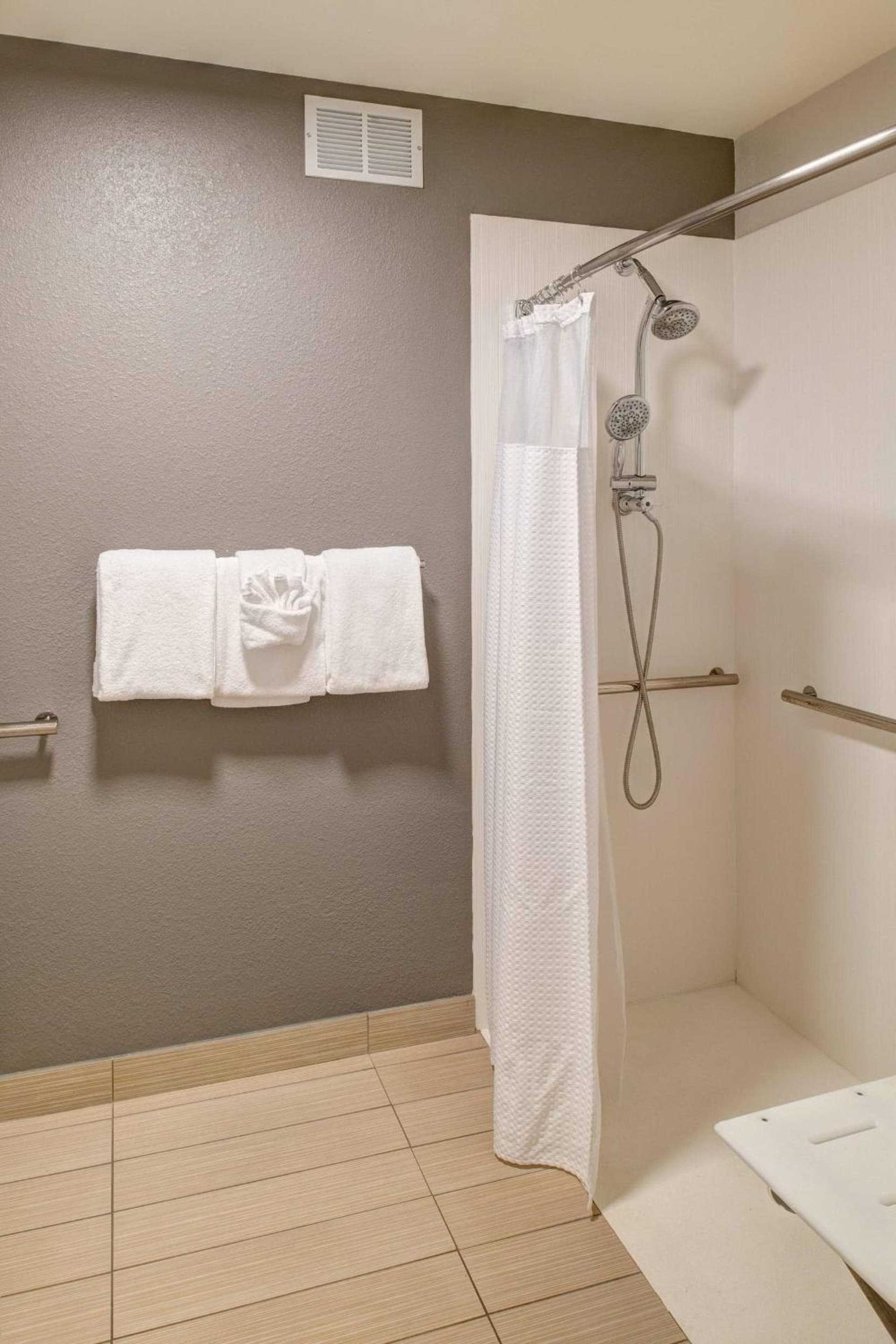 Courtyard by Marriott Columbia Northeast/Fort Jackson Area gallery photo in Columbia, SC — image 37