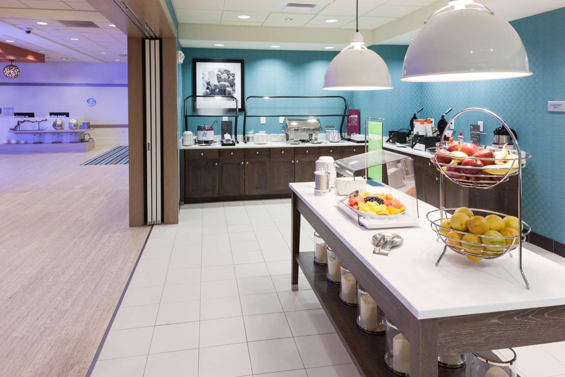 Hampton Inn & Suites by Hilton Carolina Beach Oceanfront gallery photo in Carolina Beach, NC — image 50