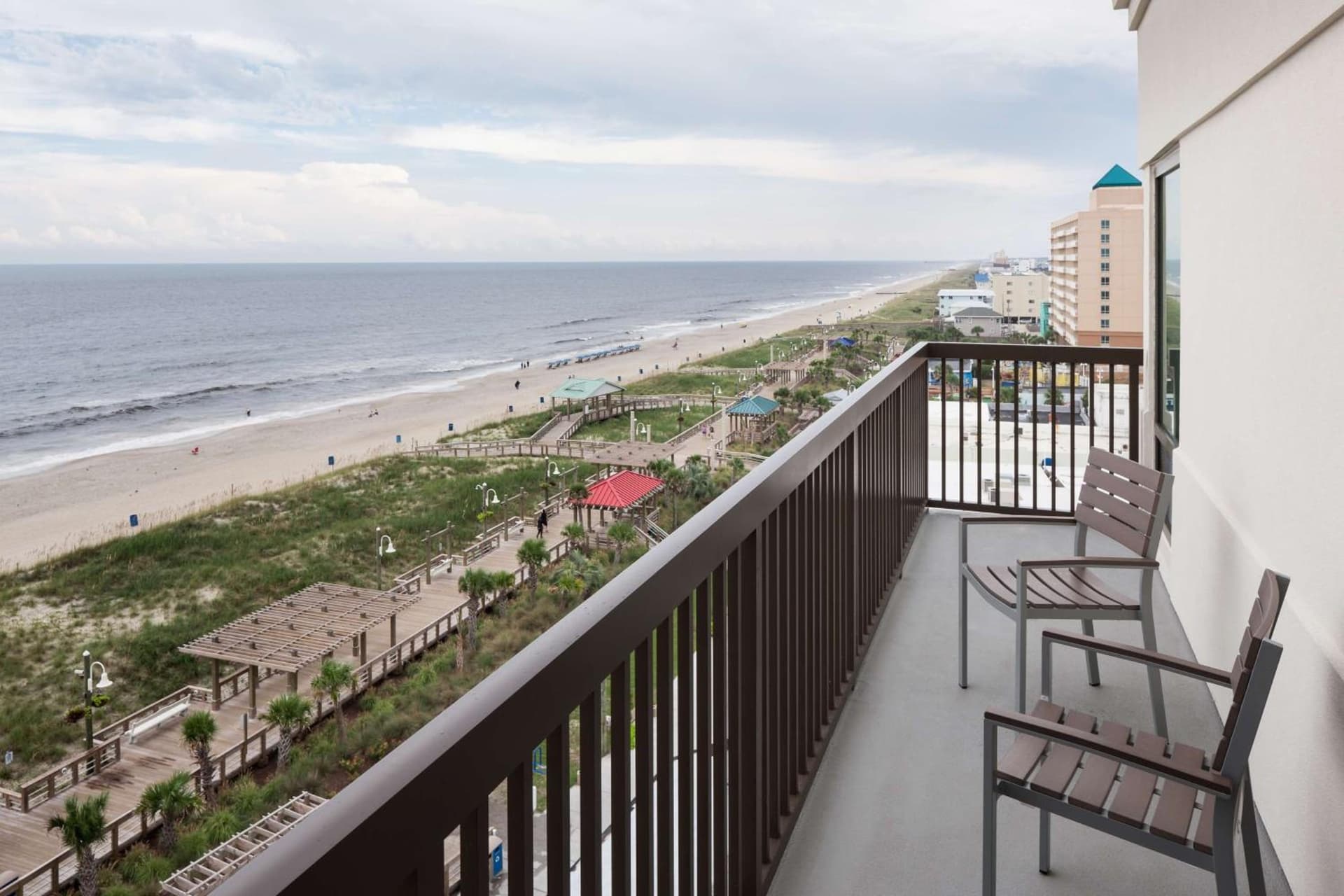 Hampton Inn & Suites by Hilton Carolina Beach Oceanfront gallery photo in Carolina Beach, NC — image 13