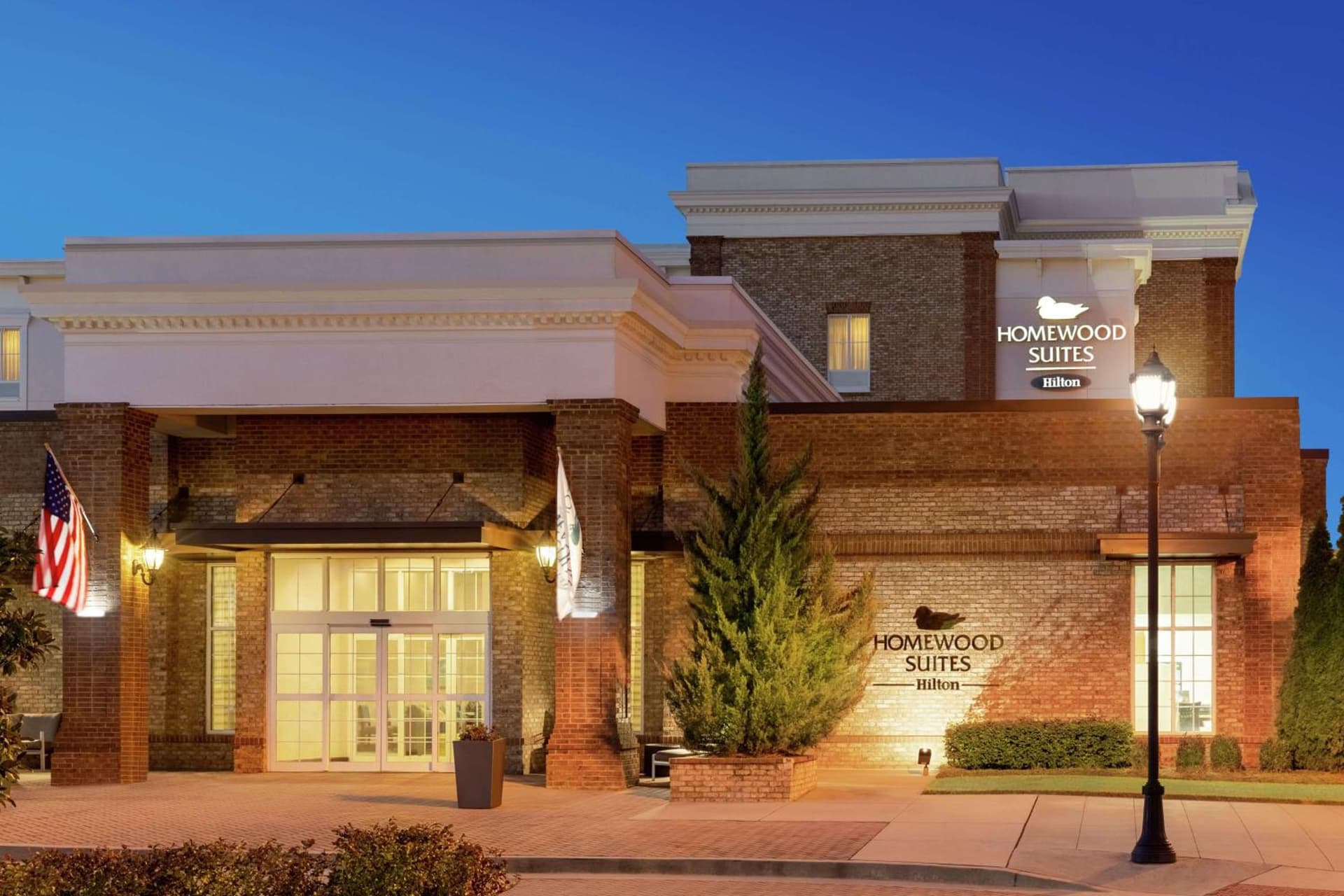Homewood Suites by Hilton Macon-North interior in Macon, GA — gallery photo 2
