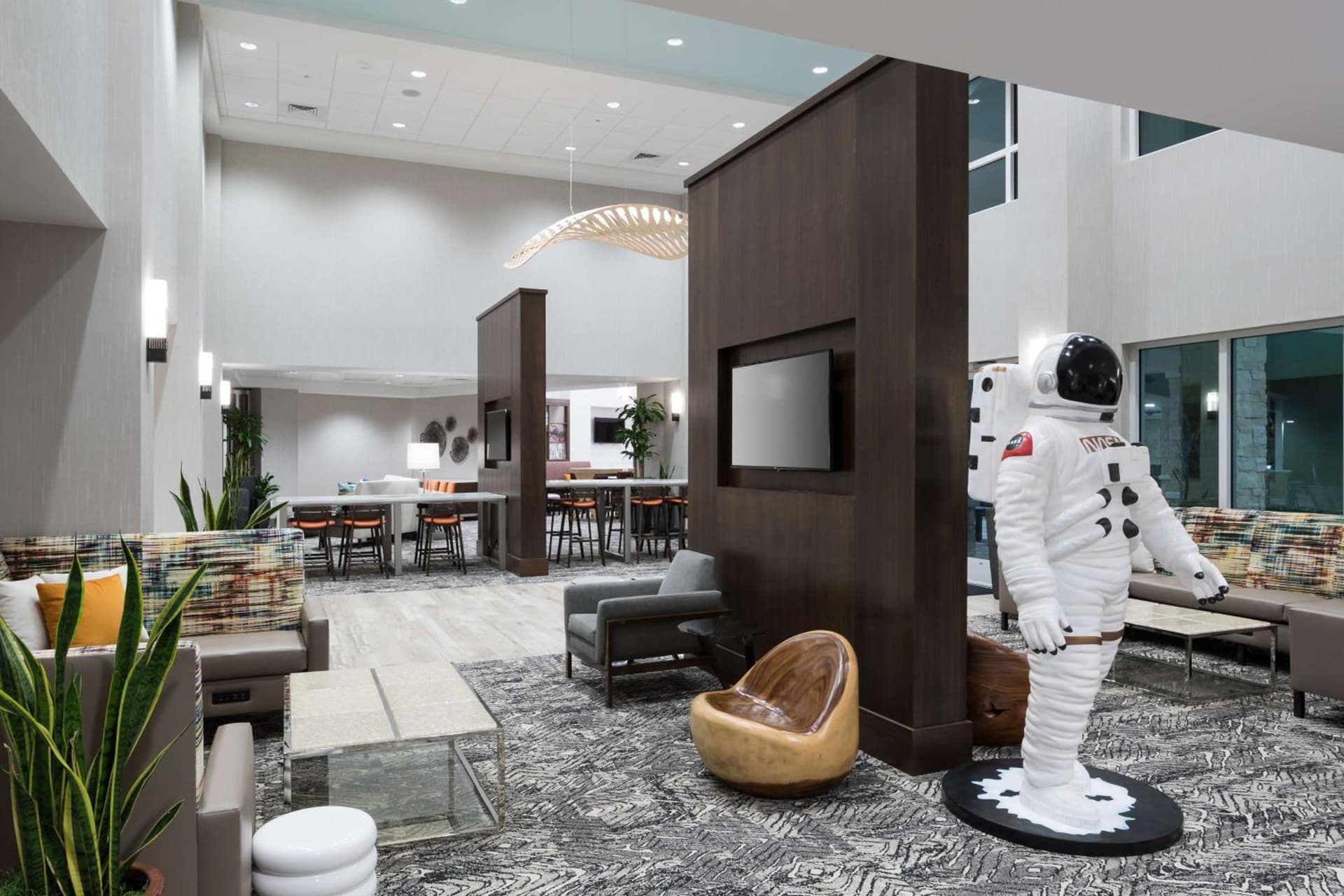 Hampton Inn & Suites Cape Canaveral Cruise Port, Fl interior in Cape Canaveral, FL — gallery photo 2