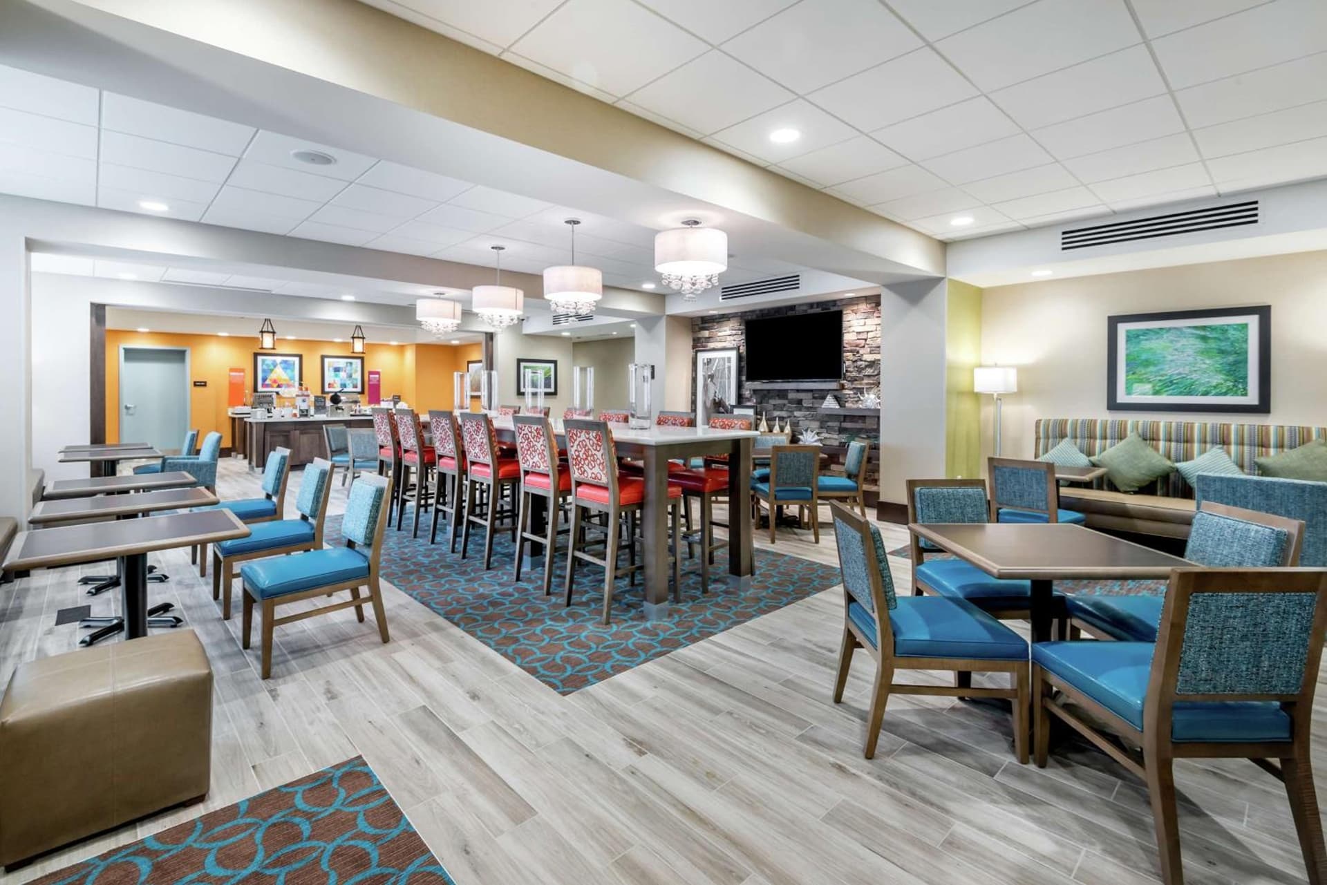 Hampton Inn Baltimore Bayview Campus gallery photo in Baltimore, MD — image 8