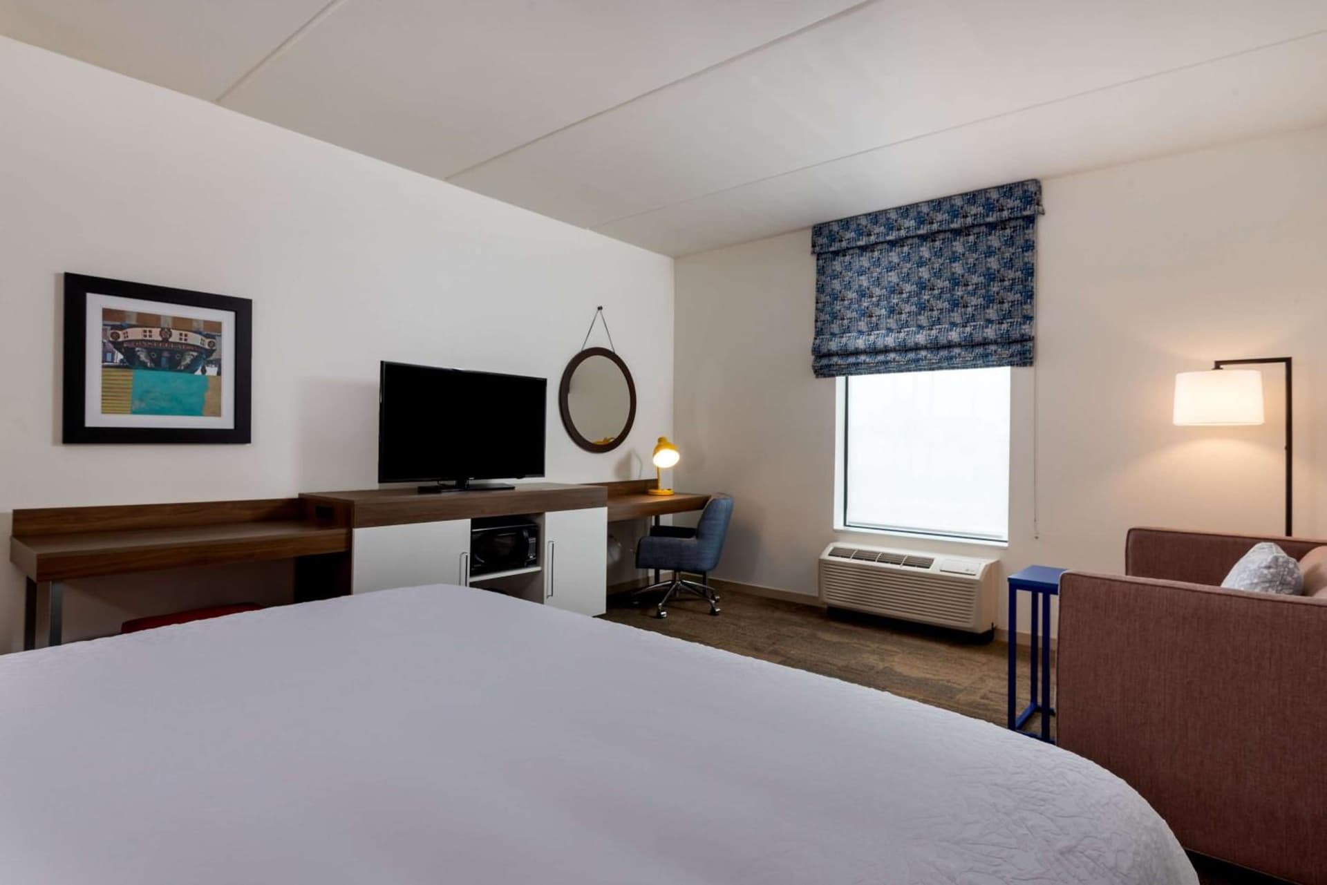 Hampton Inn Baltimore Bayview Campus gallery photo in Baltimore, MD — image 17