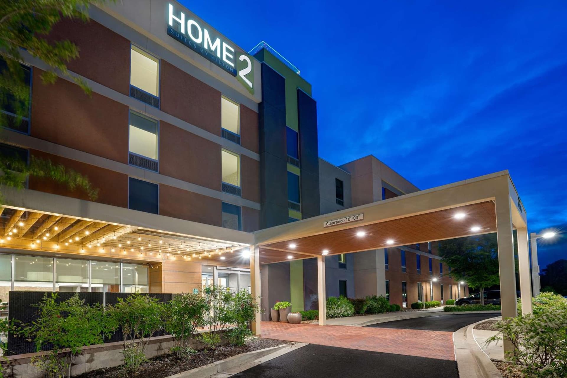 Home2 Suites by Hilton Lexington Park Patuxent River NAS, MD interior in Lexington Park, MD — gallery photo 2