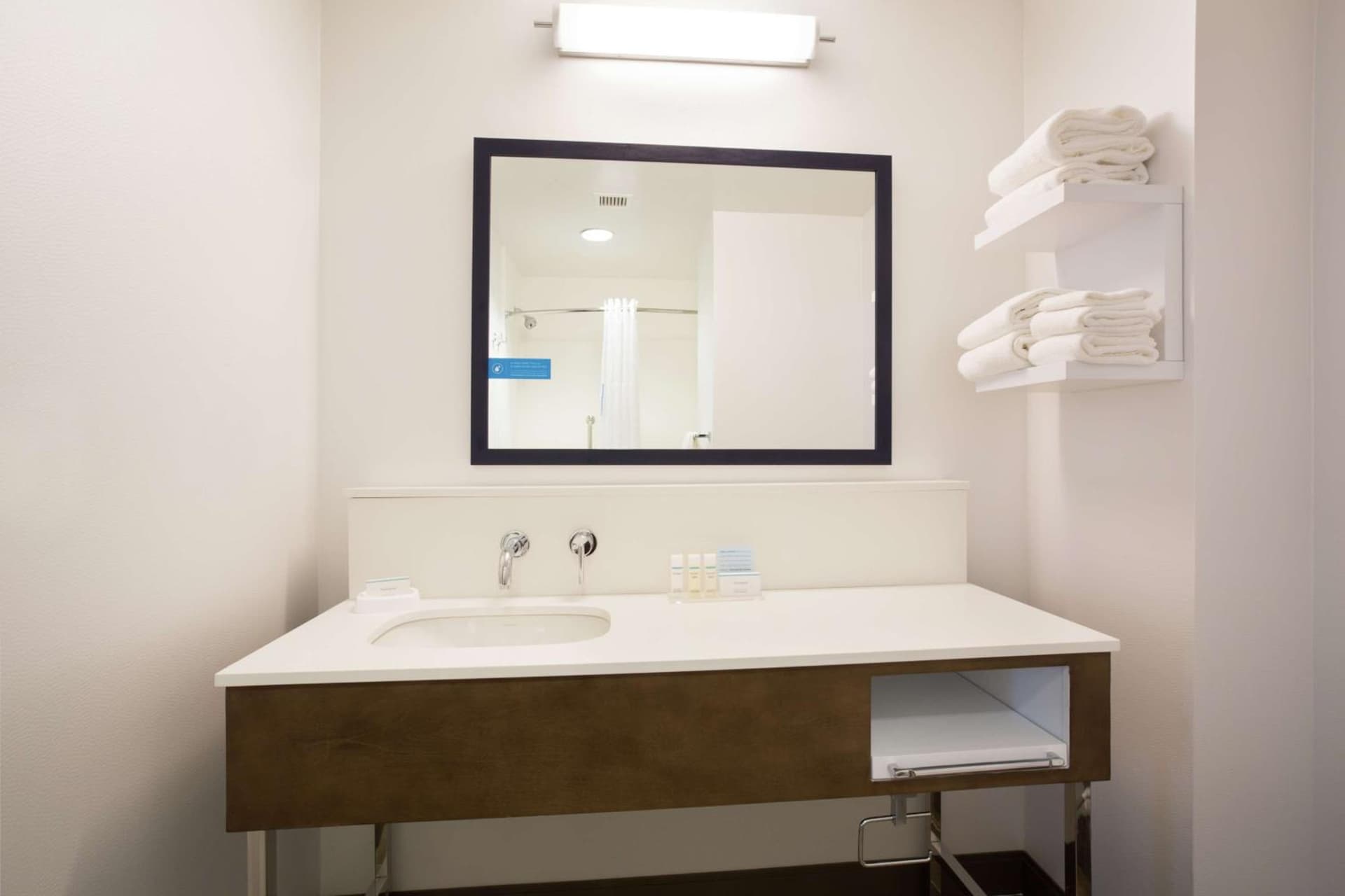 Hampton Inn & Suites Denver-Downtown gallery photo in Denver, CO — image 8