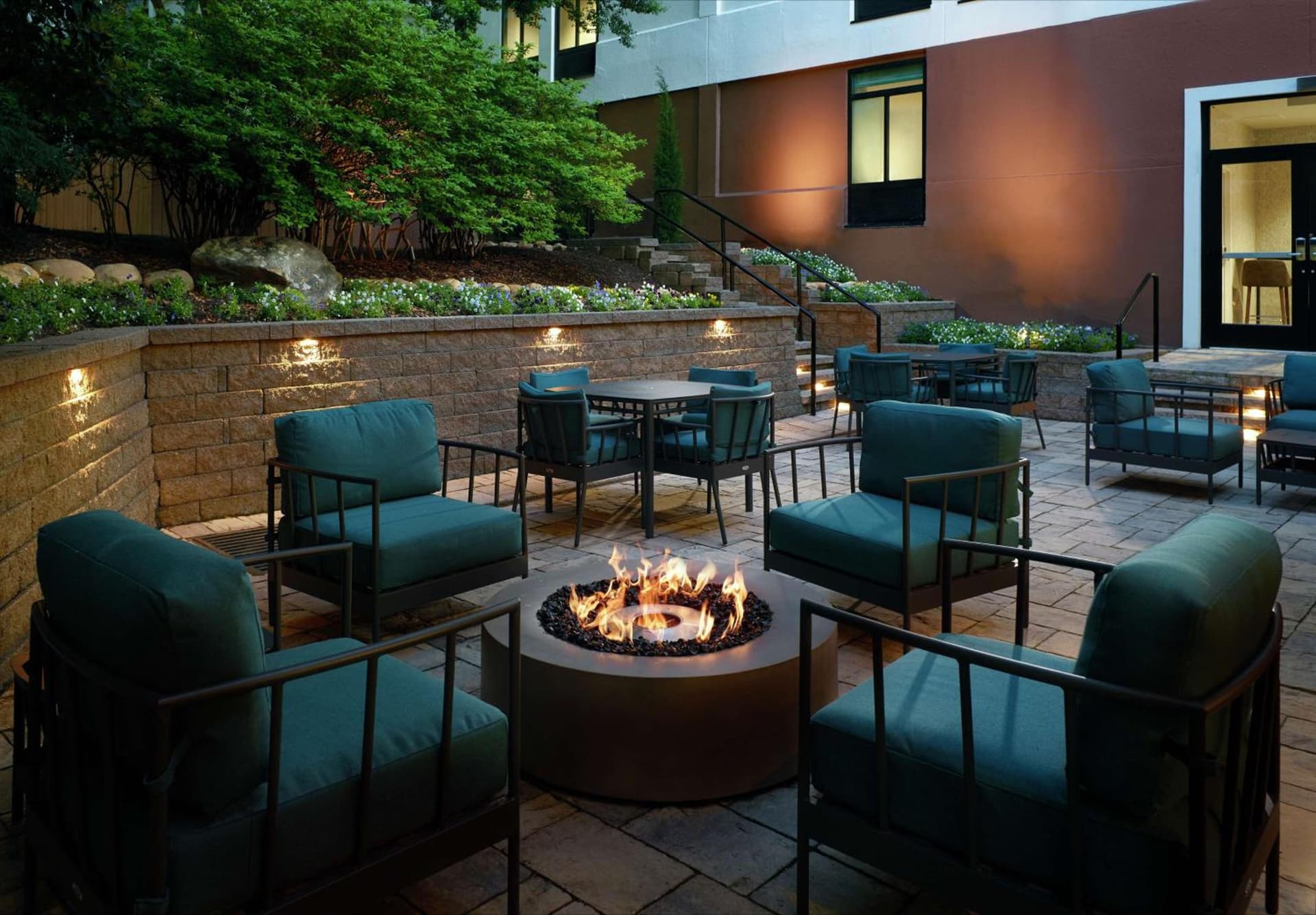 Hilton Garden Inn Atlanta-Buckhead interior in Atlanta, GA — gallery photo 2