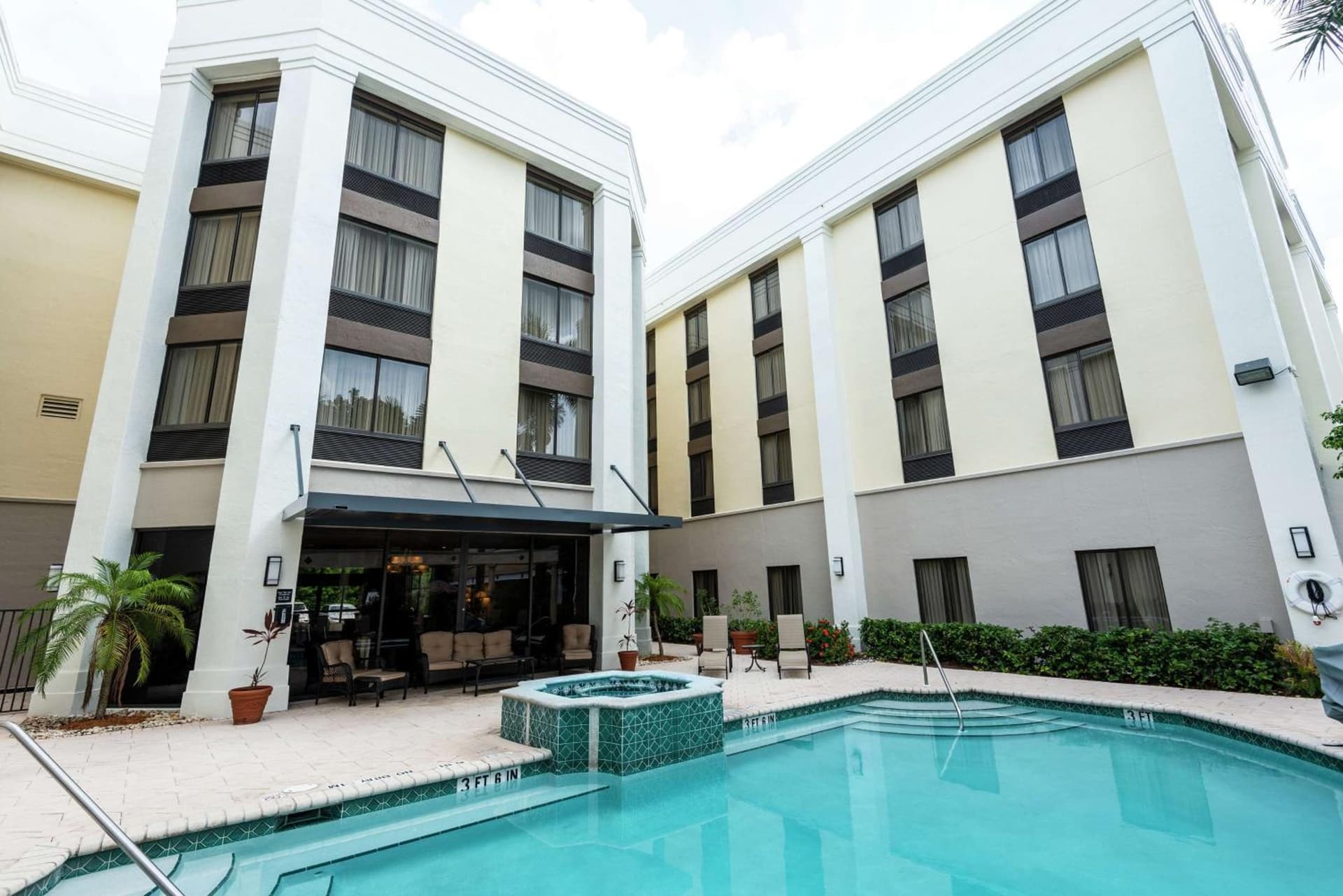 Hampton Inn Boca Raton gallery photo in Boca Raton, FL — image 42