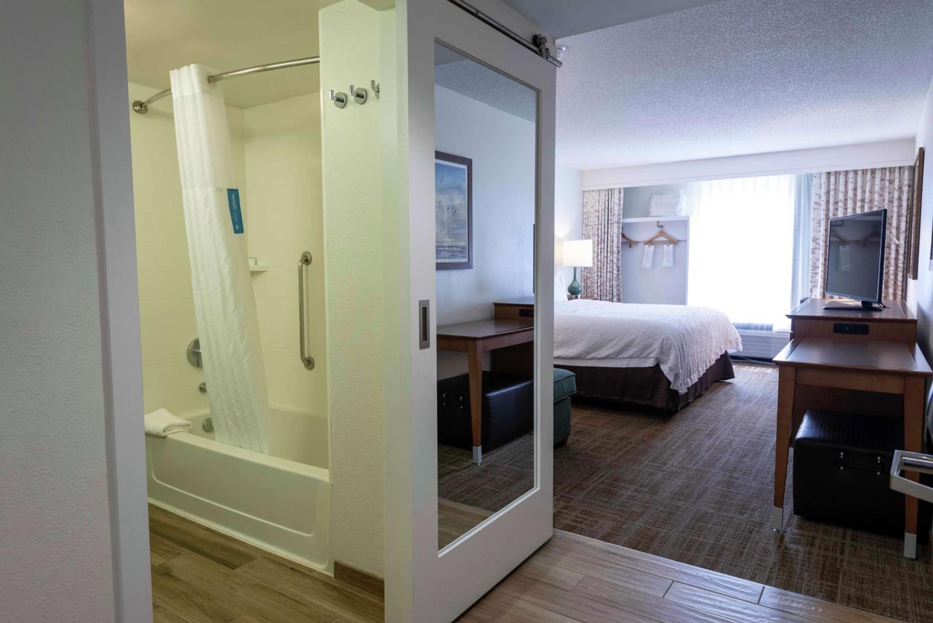 Hampton Inn Boca Raton gallery photo in Boca Raton, FL — image 44