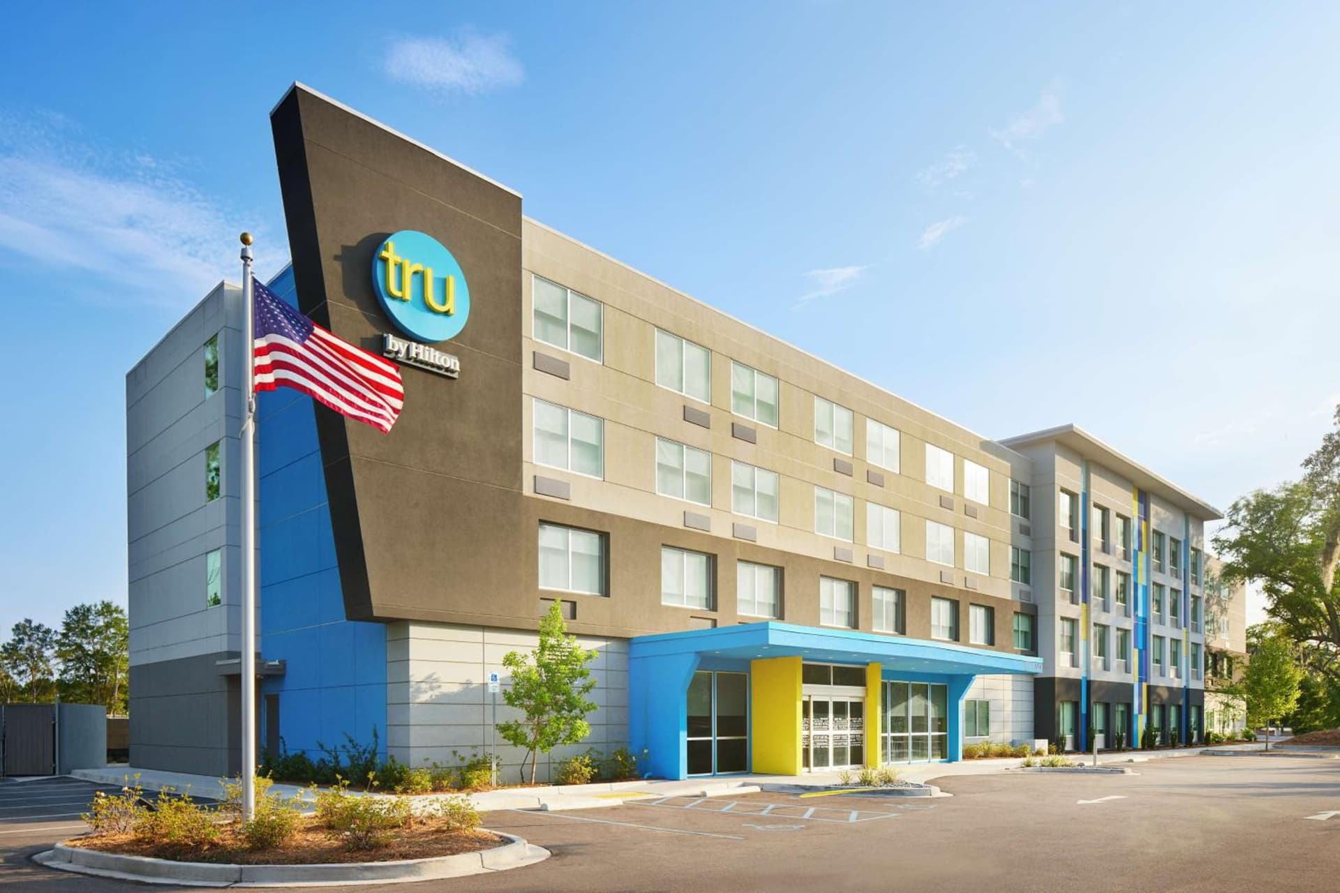 Tru By Hilton Charleston Airport exterior or lobby in Charleston, SC — main listing photo