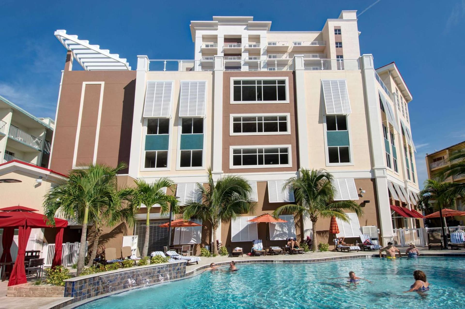 Hampton Inn and Suites Clearwater Beach gallery photo in Clearwater Beach, FL — image 28
