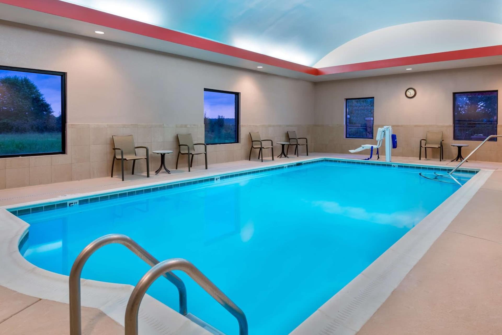Hampton Inn & Suites Winston-Salem/University Area gallery photo in Winston-Salem, NC — image 24