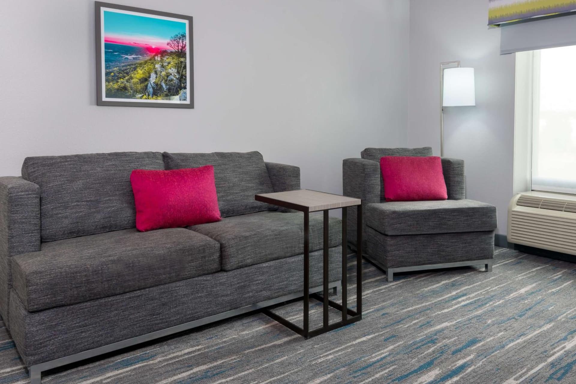 Hampton Inn & Suites Winston-Salem/University Area gallery photo in Winston-Salem, NC — image 22
