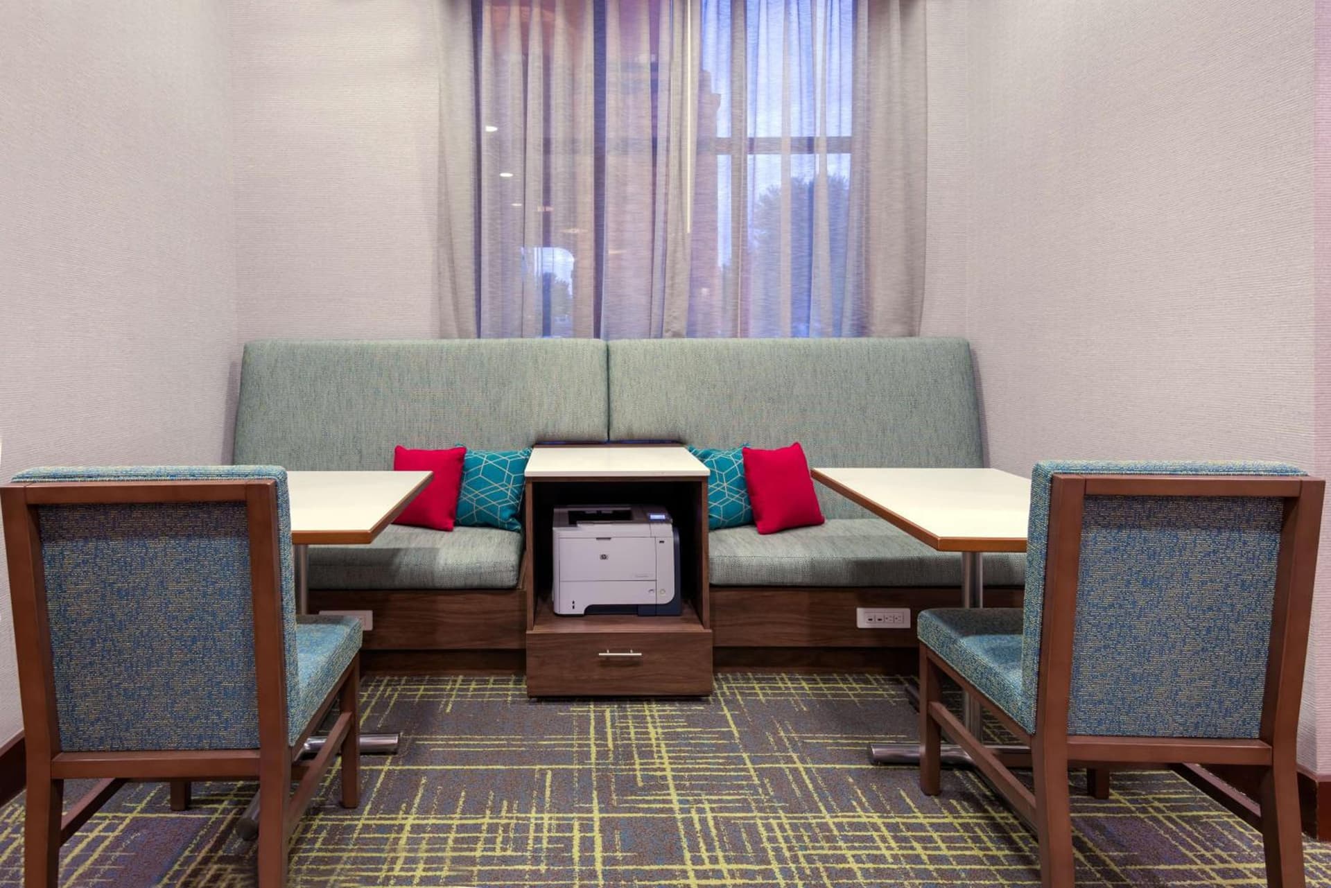 Hampton Inn & Suites Winston-Salem/University Area gallery photo in Winston-Salem, NC — image 17