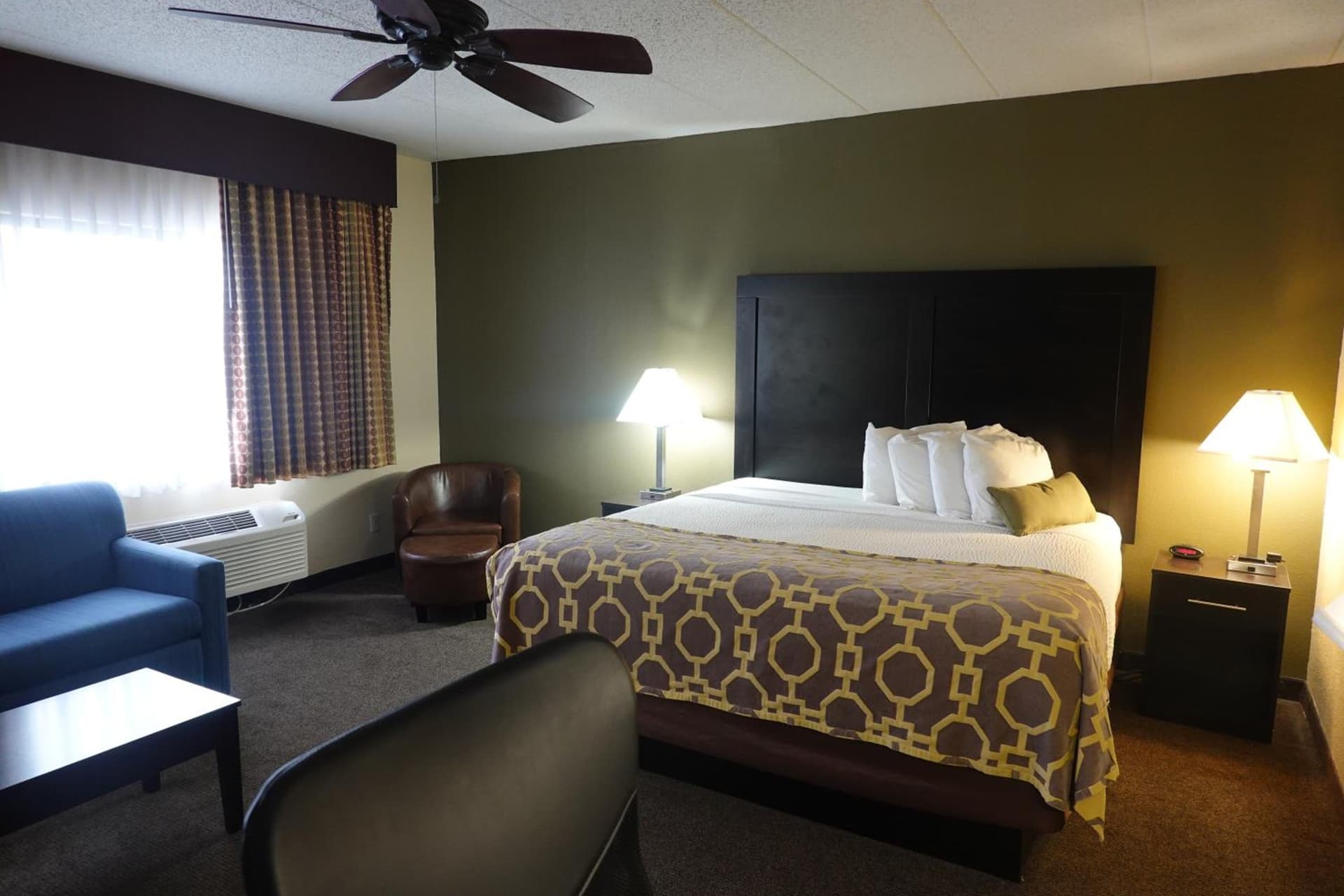 Baymont by Wyndham Janesville gallery photo in Janesville, WI — image 6