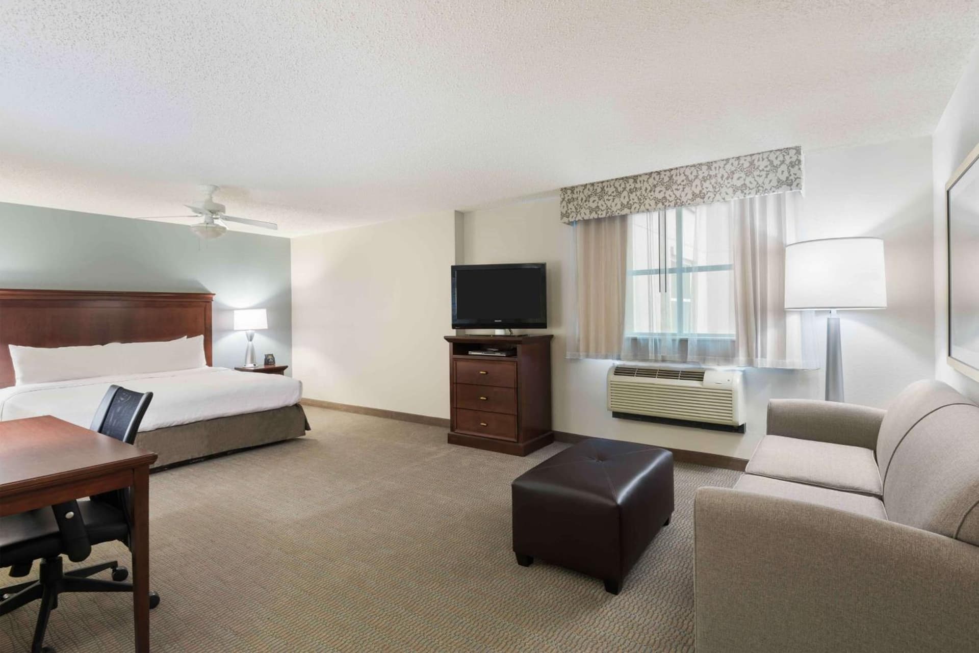 Homewood Suites by Hilton Tampa Airport - Westshore gallery photo in Tampa, FL — image 9