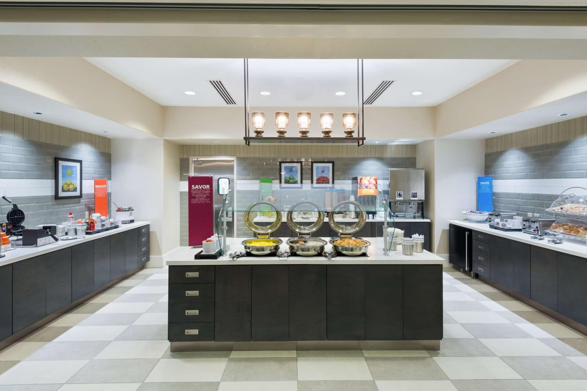 Hampton Inn & Suites Tampa Airport Avion Park Westshore gallery photo in Tampa, FL — image 21