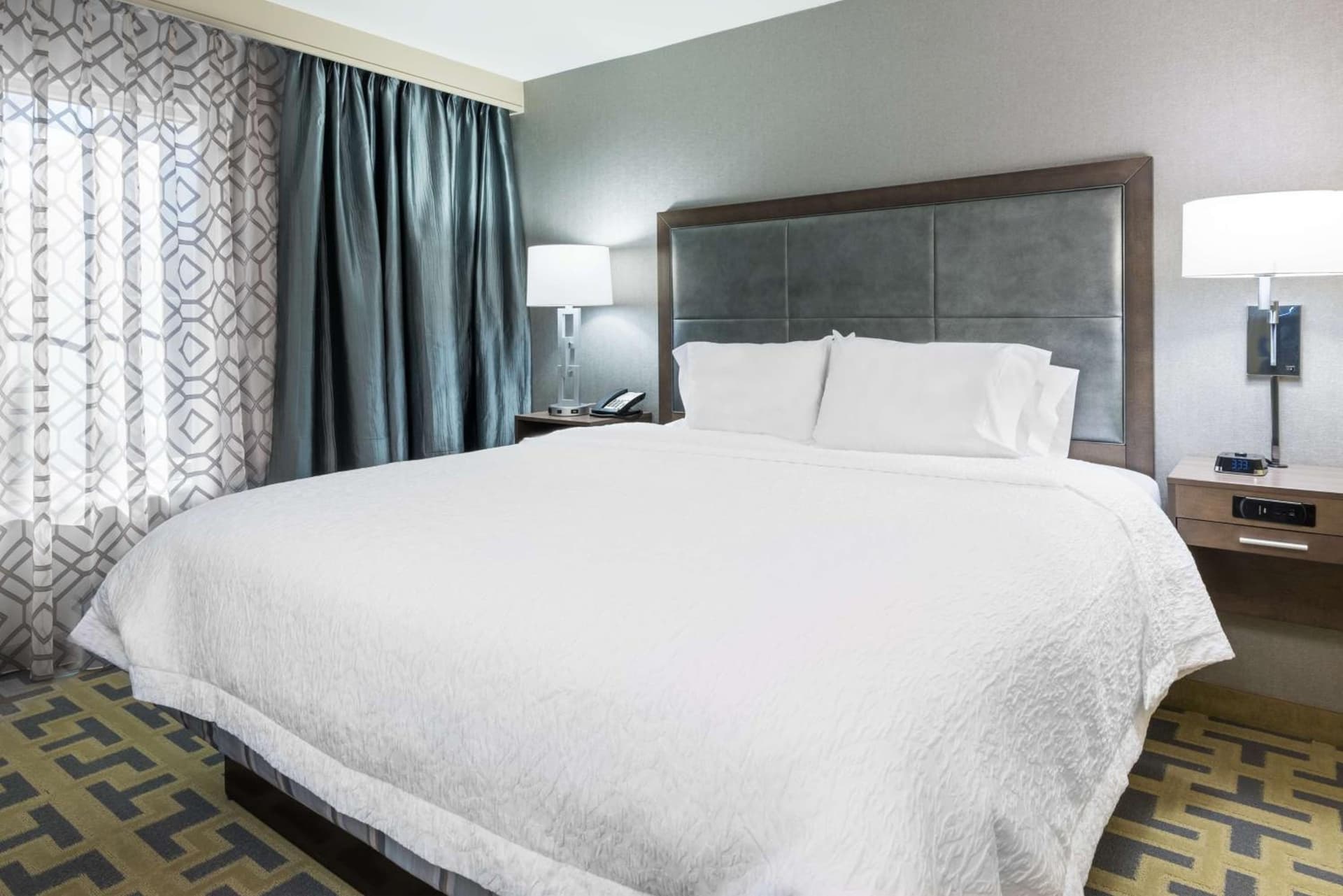Hampton Inn & Suites Tampa Airport Avion Park Westshore gallery photo in Tampa, FL — image 7